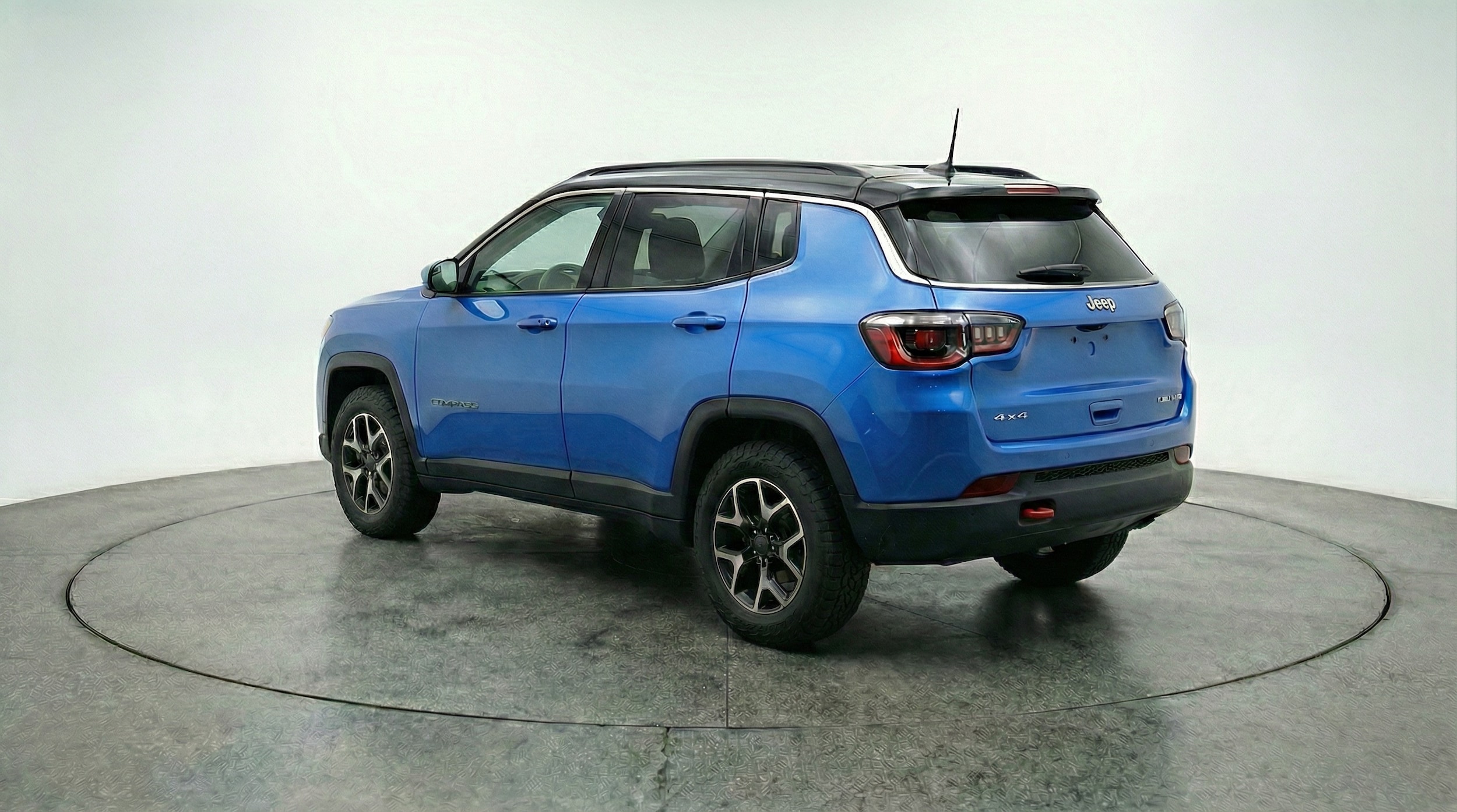 Thumbnail: 2025 Jeep Compass - 5