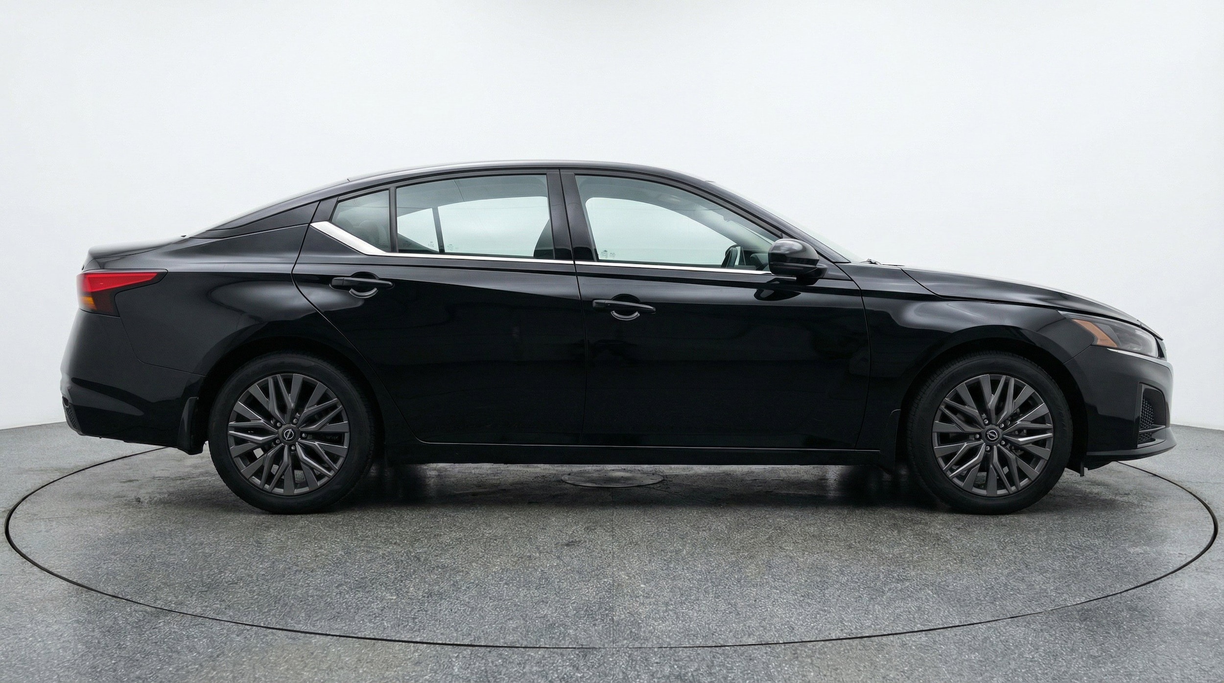 Thumbnail: 2025 Nissan Altima - 11