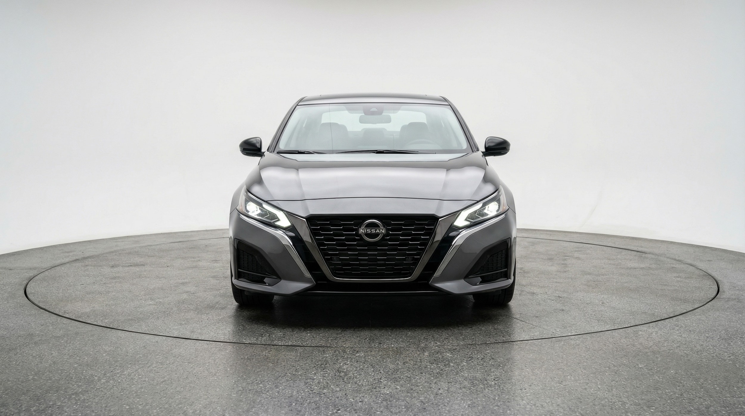 Thumbnail: 2025 Nissan Altima - 2