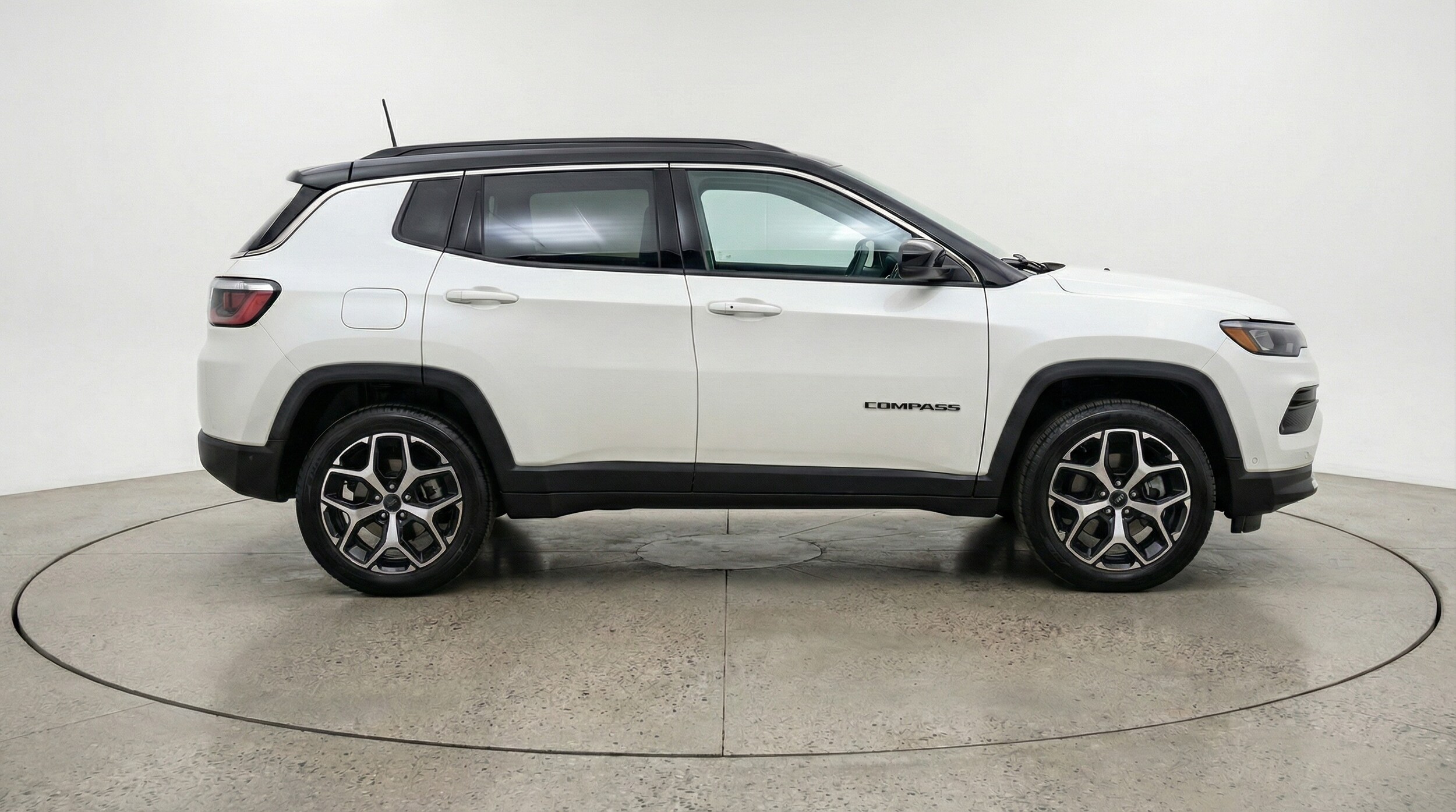 Thumbnail: 2025 Jeep Compass - 8
