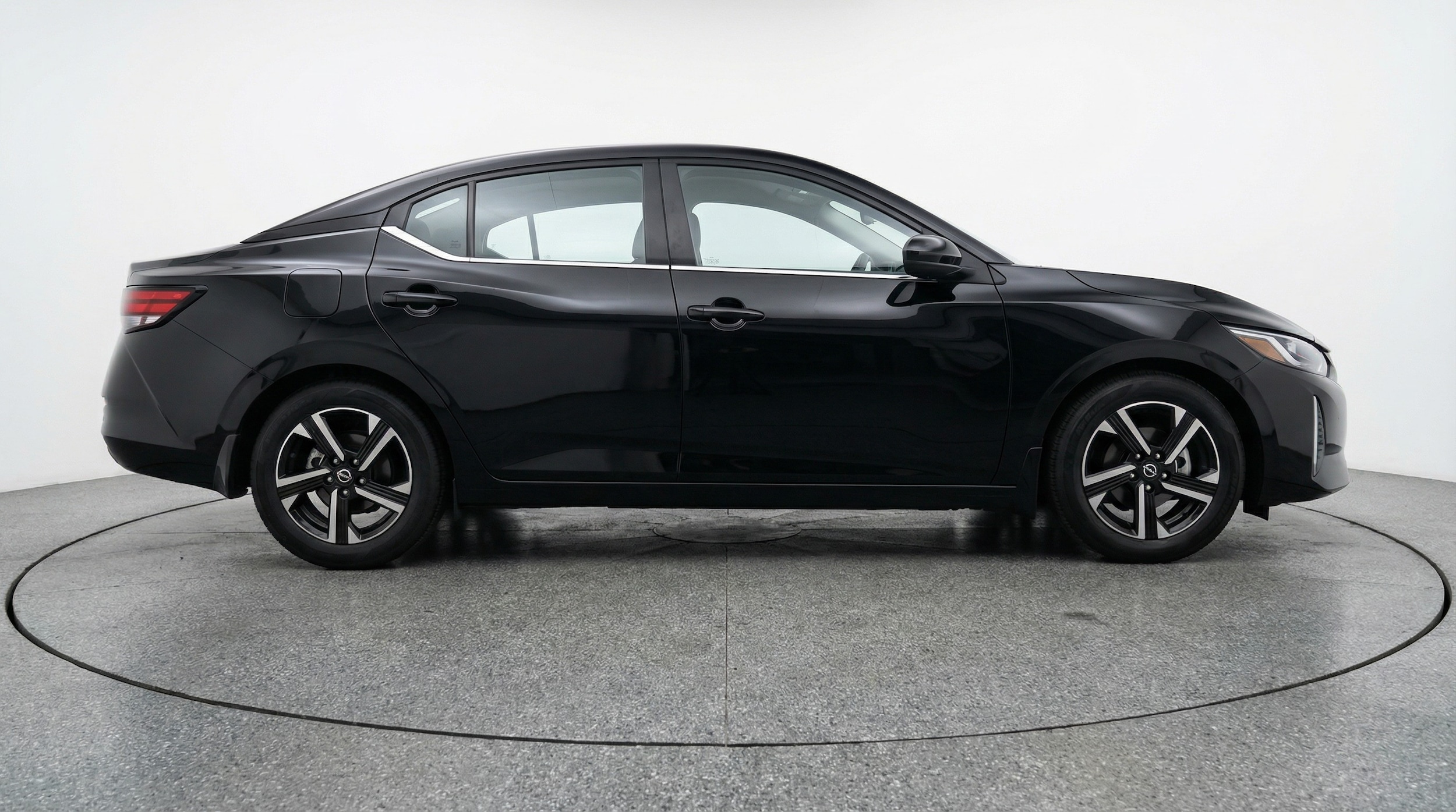 Thumbnail: 2025 Nissan Sentra - 8