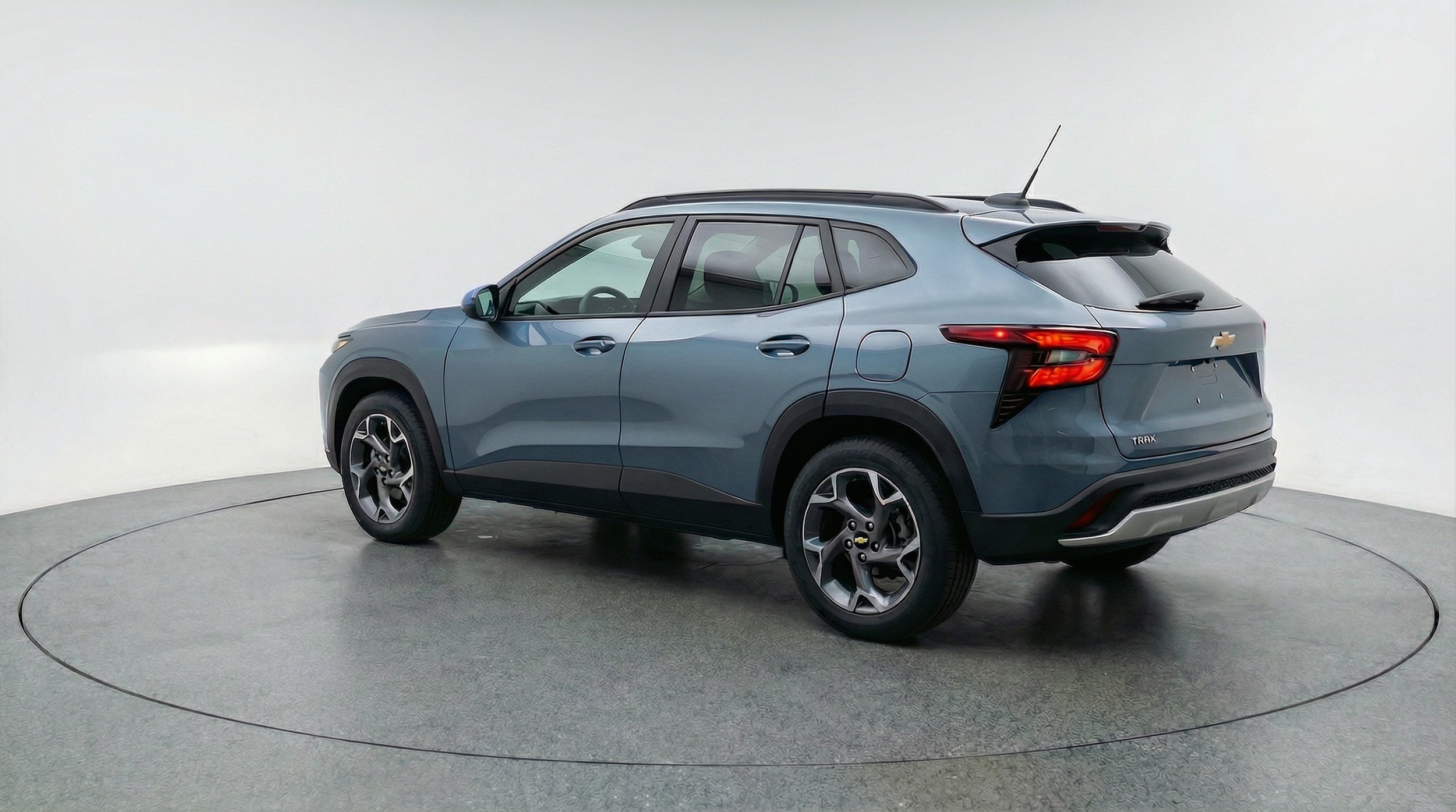 Thumbnail: 2025 Chevrolet Trax - 5