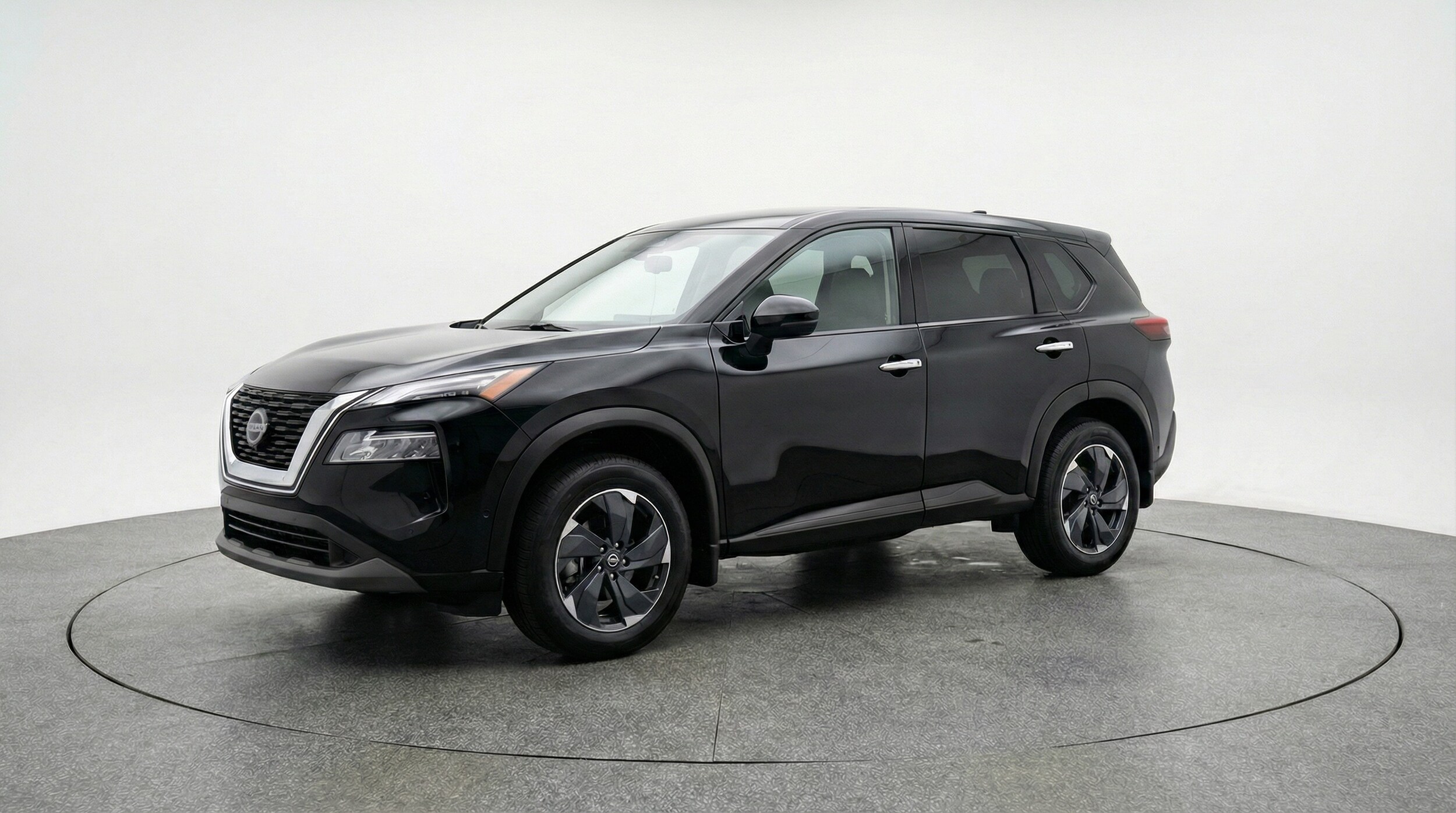 Thumbnail: 2025 Nissan Rogue - 3