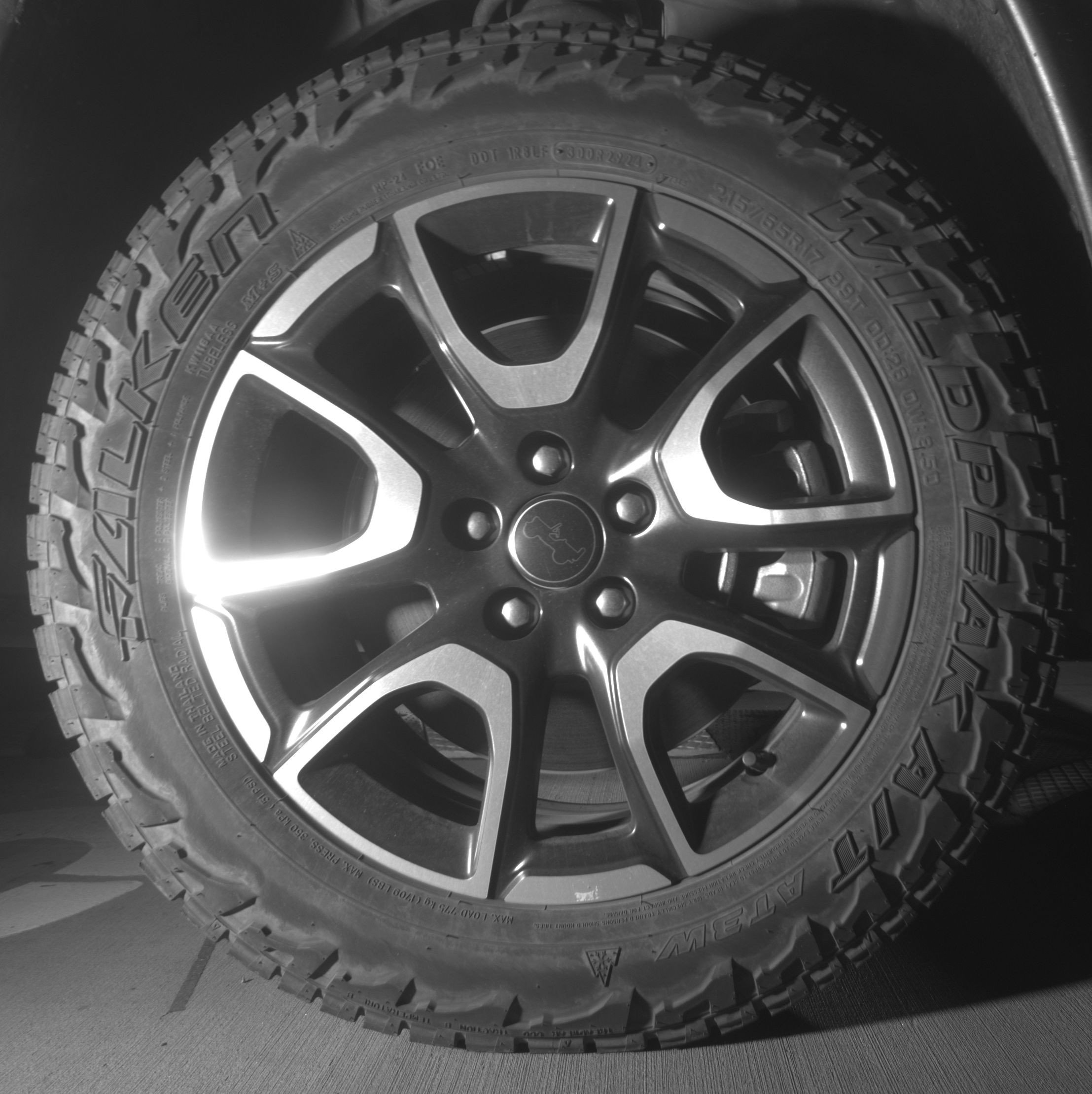 Thumbnail: 2025 Jeep Compass - 13