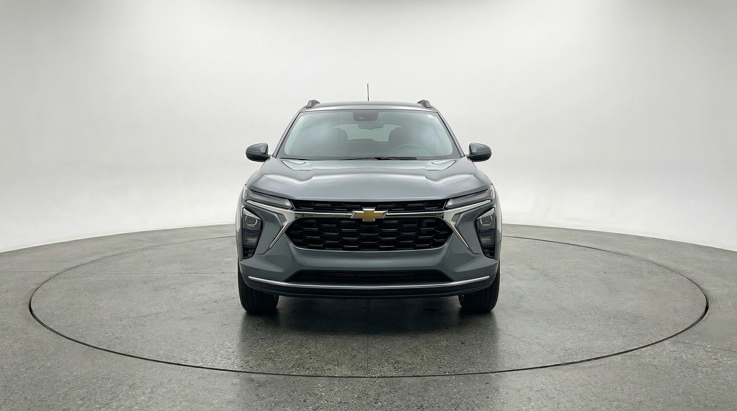 Thumbnail: 2025 Chevrolet Trax - 2