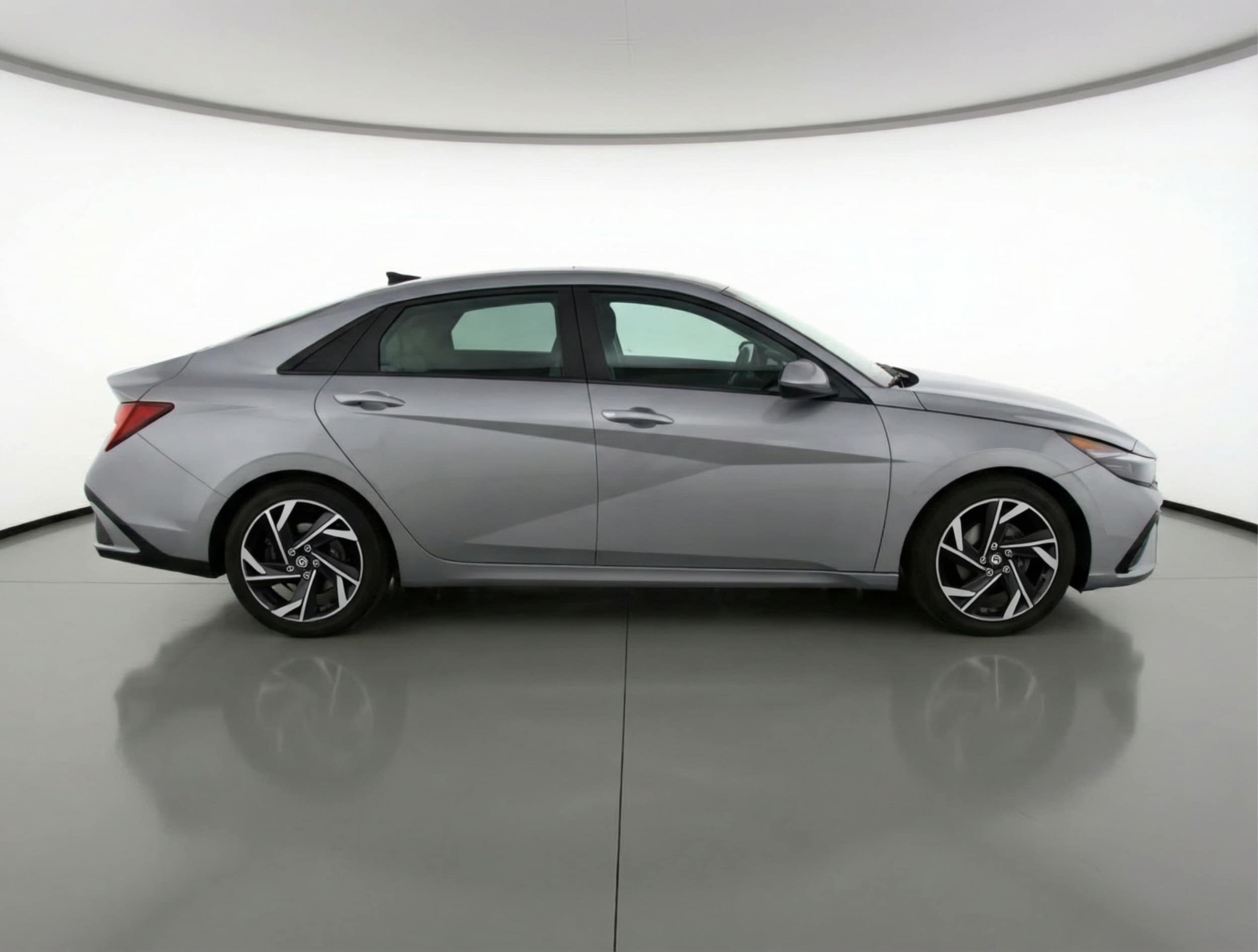 Thumbnail: 2025 Hyundai Elantra - 8