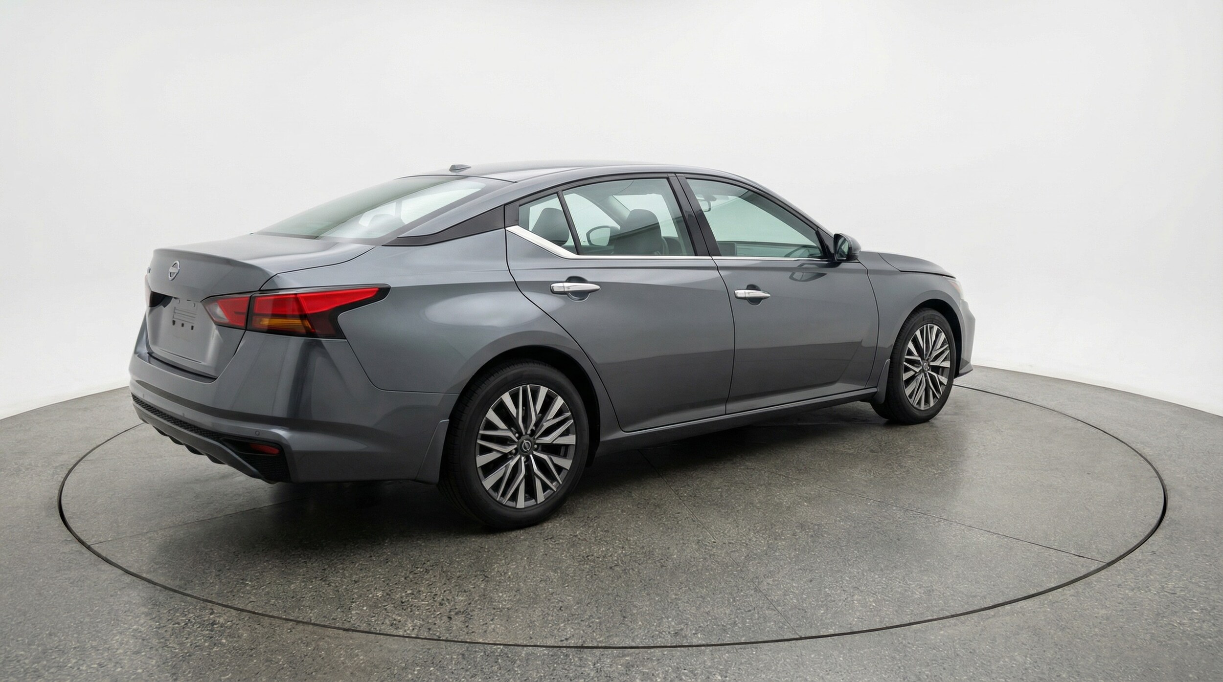 Thumbnail: 2025 Nissan Altima - 7