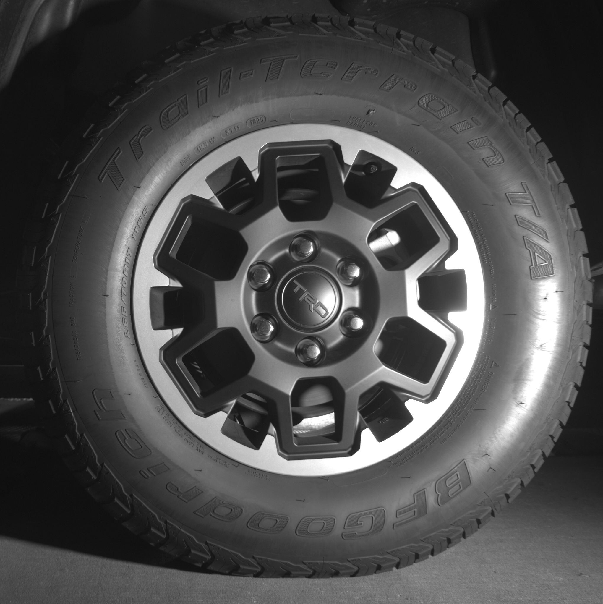 Thumbnail: 2025 Toyota Tacoma - 11