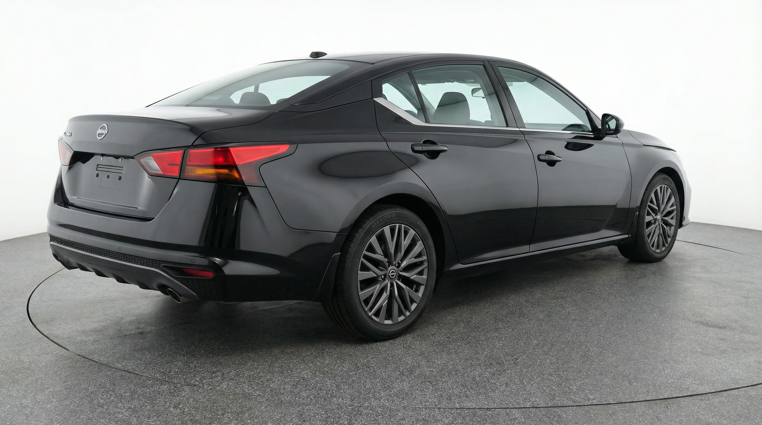 Thumbnail: 2025 Nissan Altima - 7