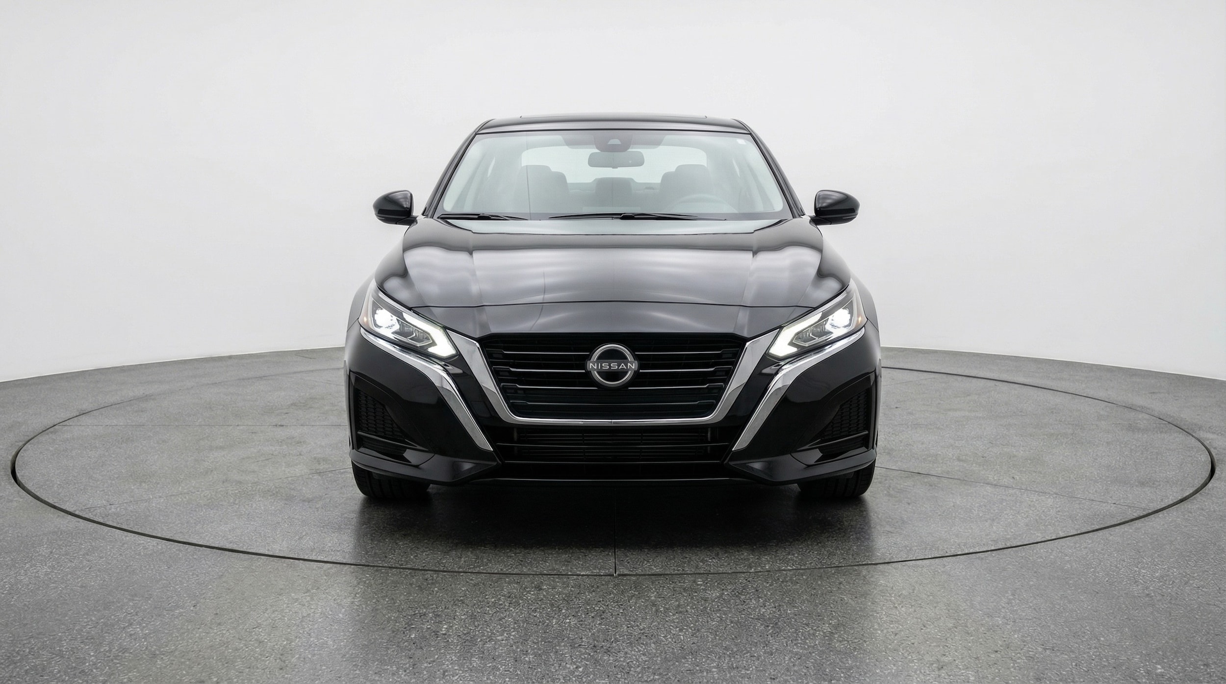 Thumbnail: 2025 Nissan Altima - 2