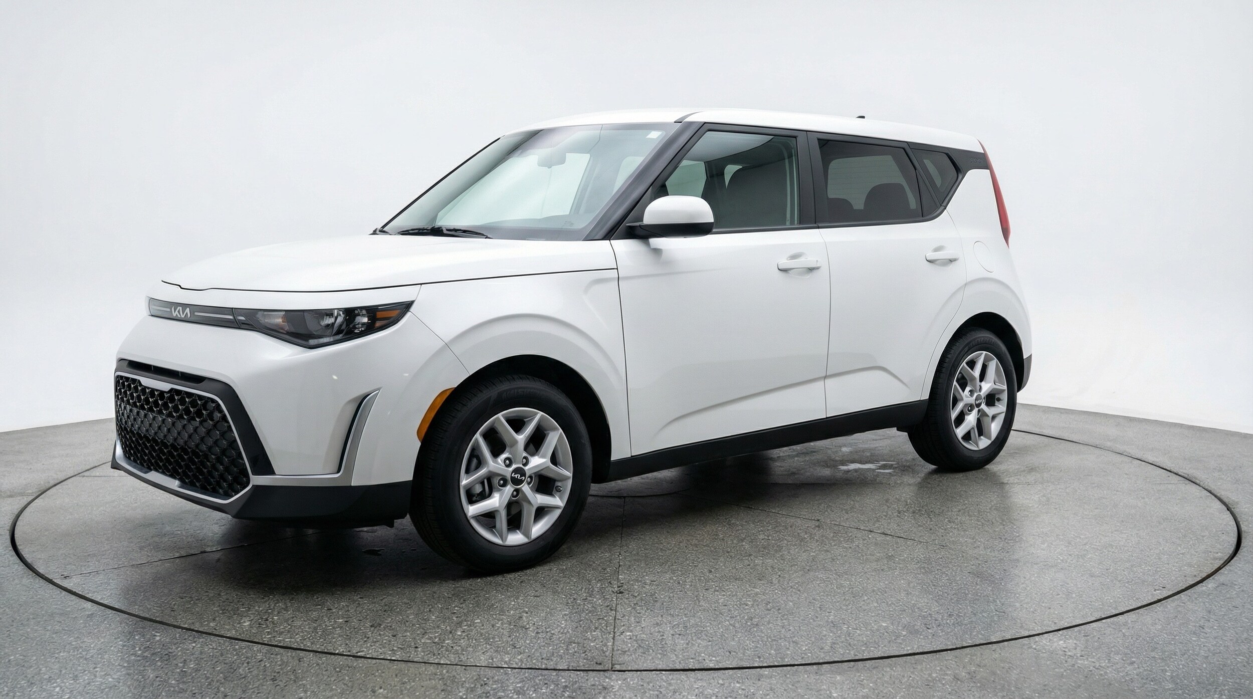 Thumbnail: 2025 Kia Soul - 3