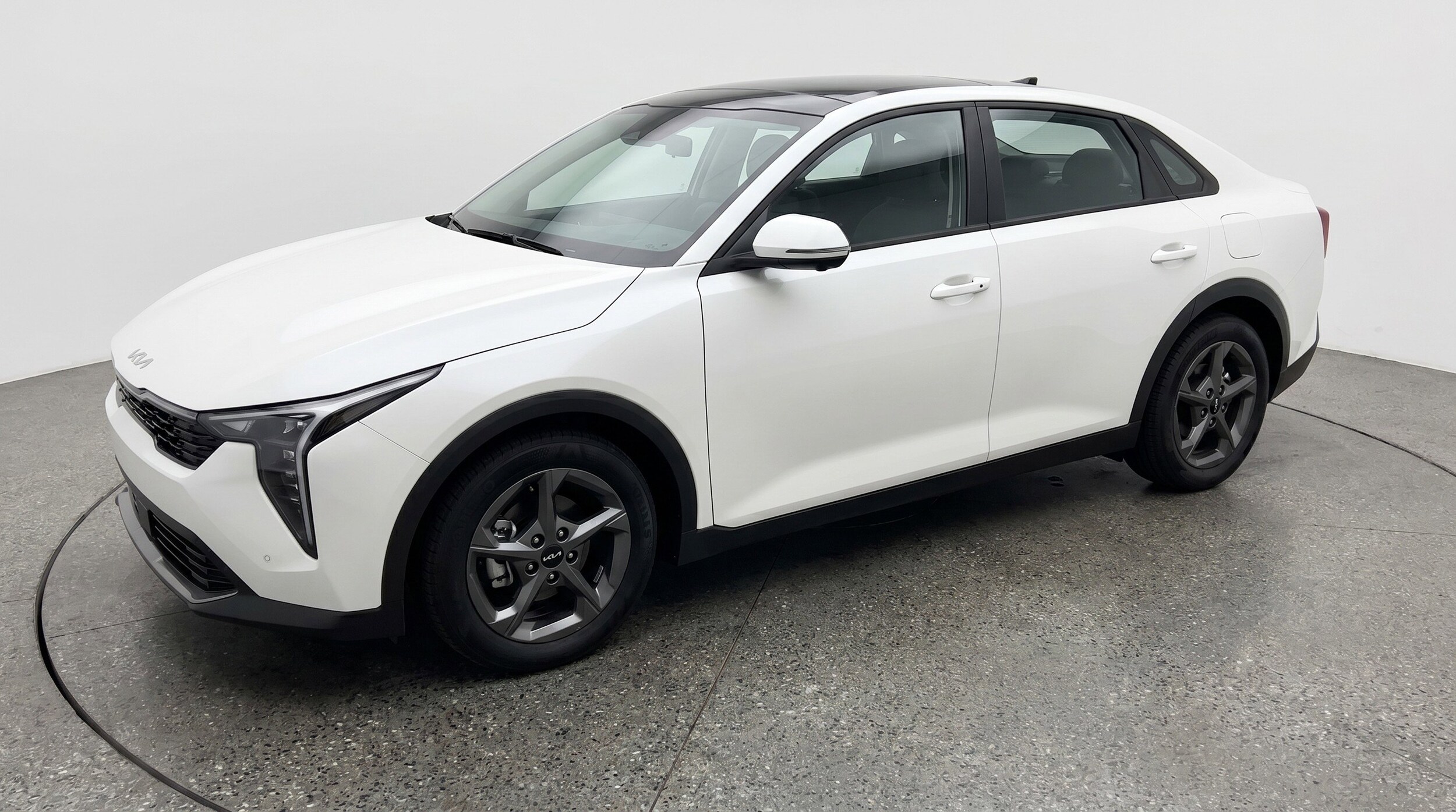 Thumbnail: 2025 Kia K4 - 3