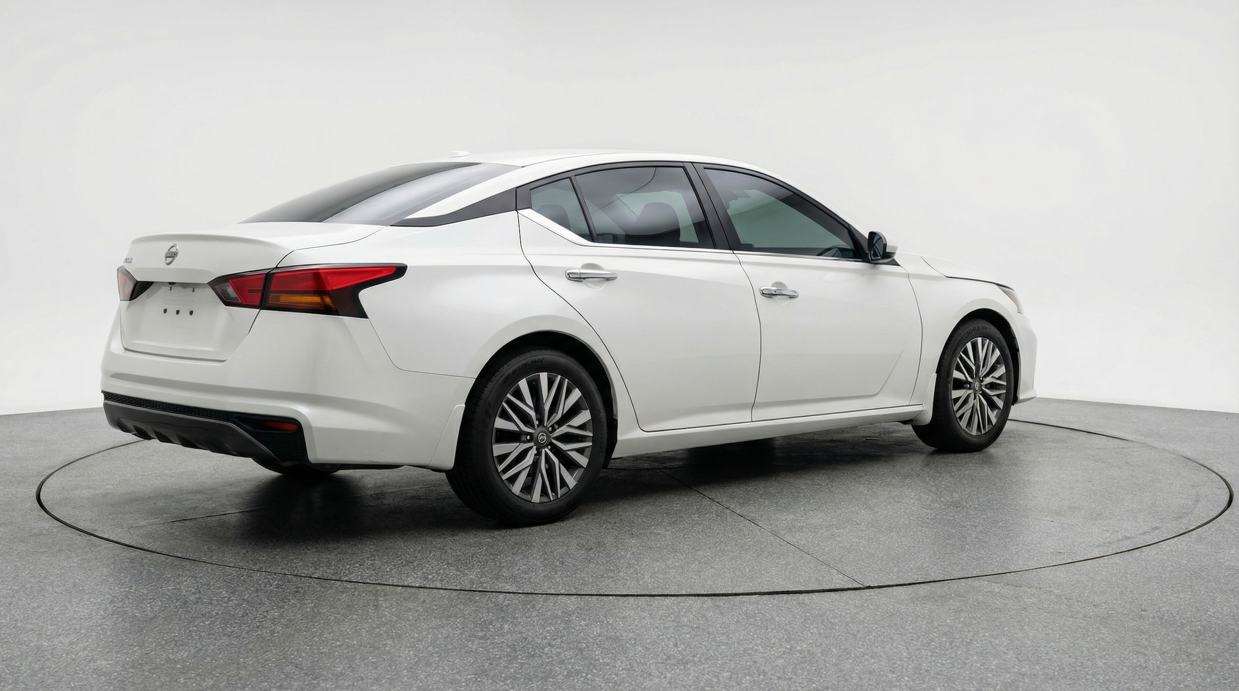 Thumbnail: 2025 Nissan Altima - 7