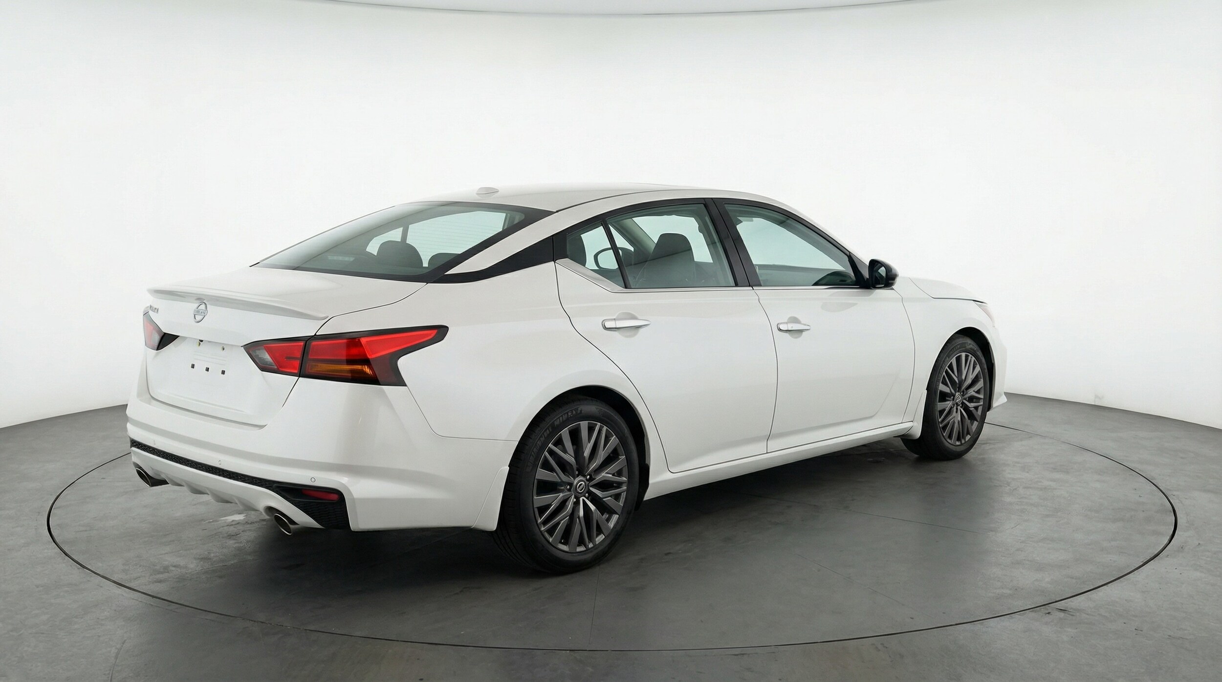 Thumbnail: 2025 Nissan Altima - 7