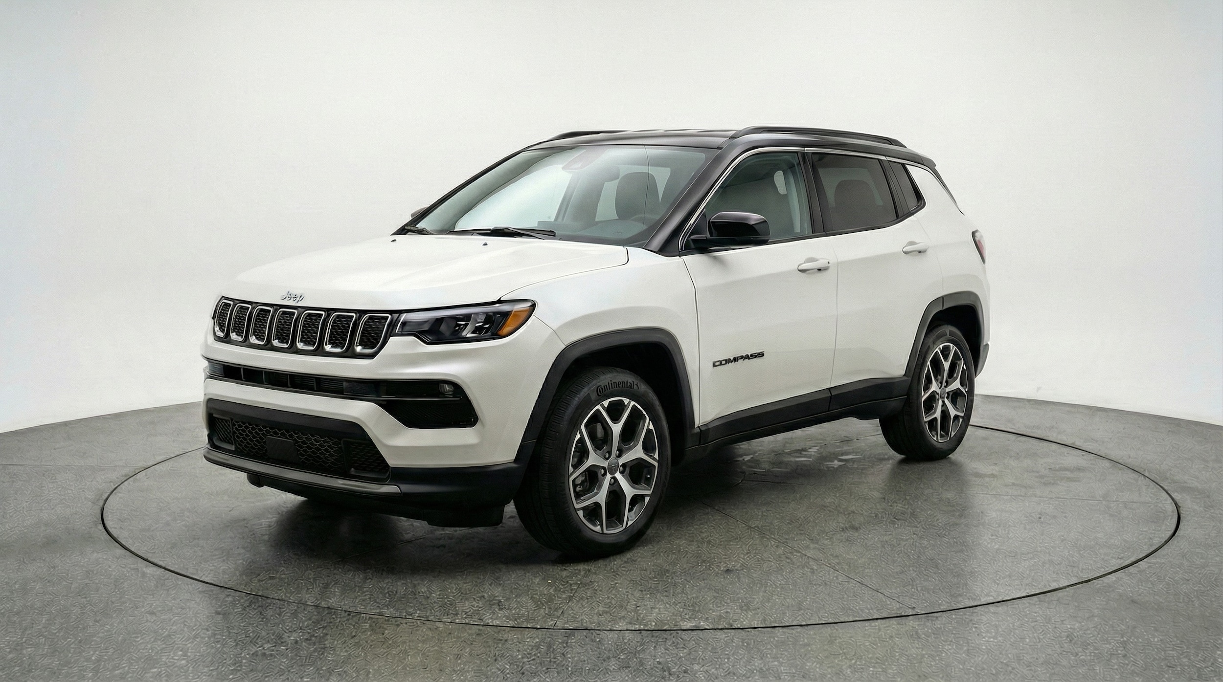 Thumbnail: 2025 Jeep Compass - 3
