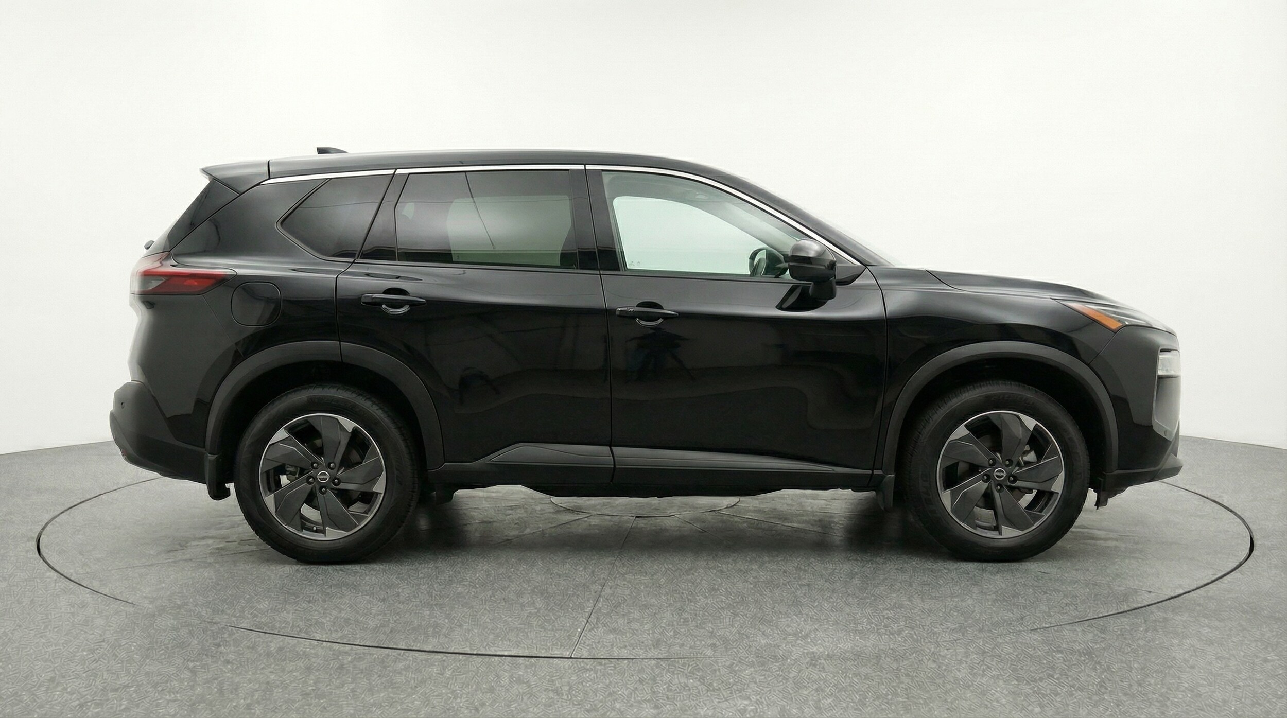 Thumbnail: 2025 Nissan Rogue - 8