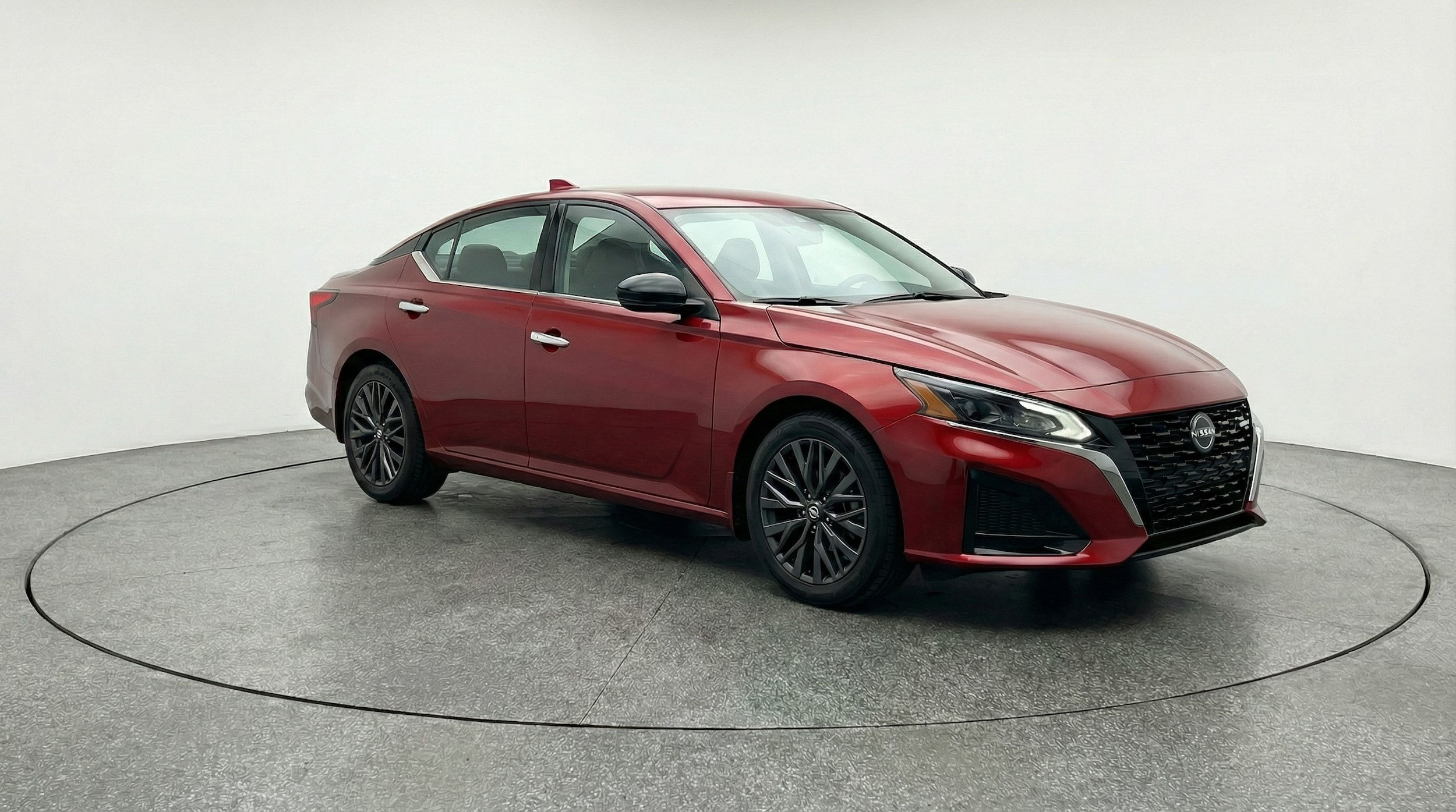 Thumbnail: 2025 Nissan Altima - 1