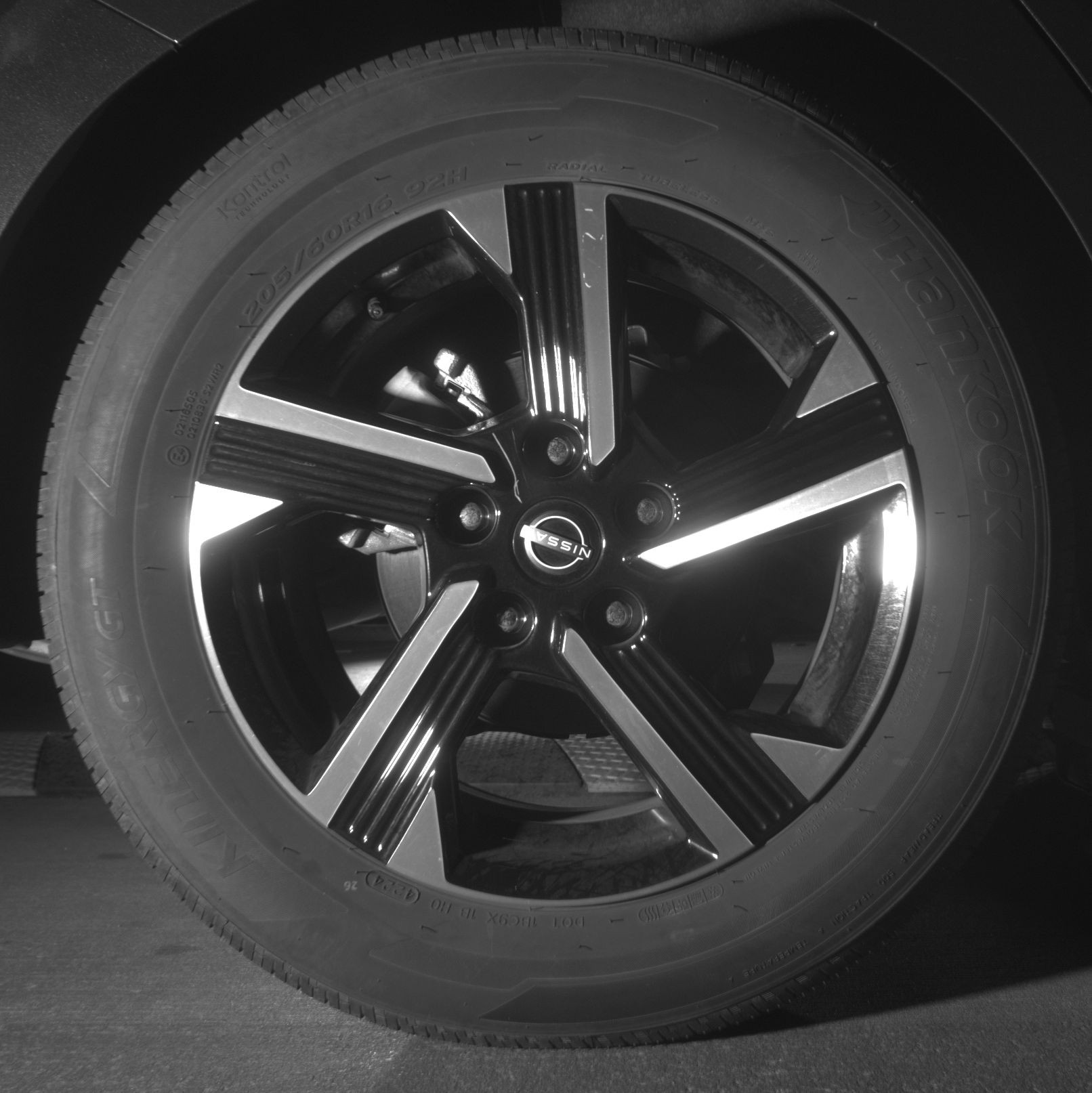 Thumbnail: 2025 Nissan Sentra - 12