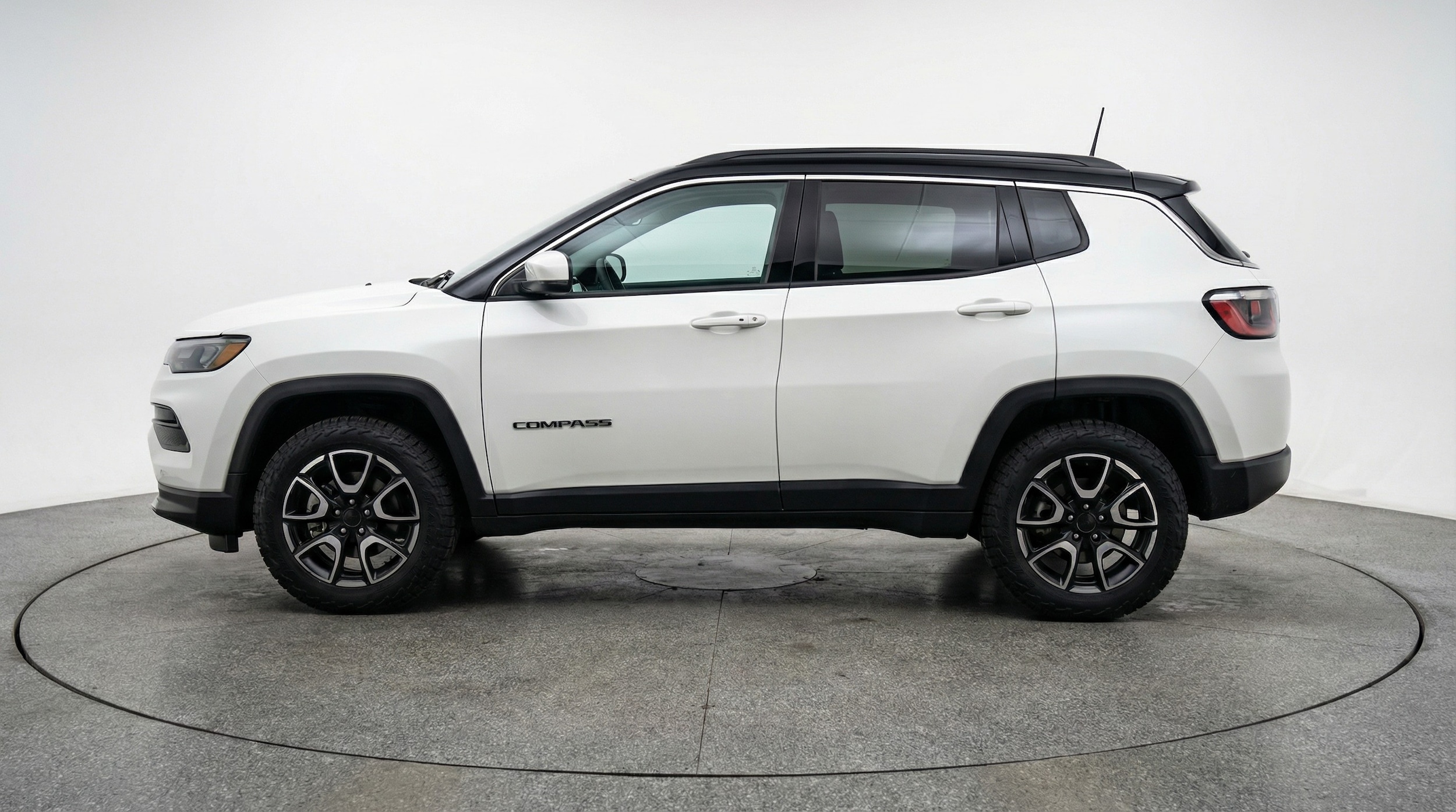 Thumbnail: 2025 Jeep Compass - 4
