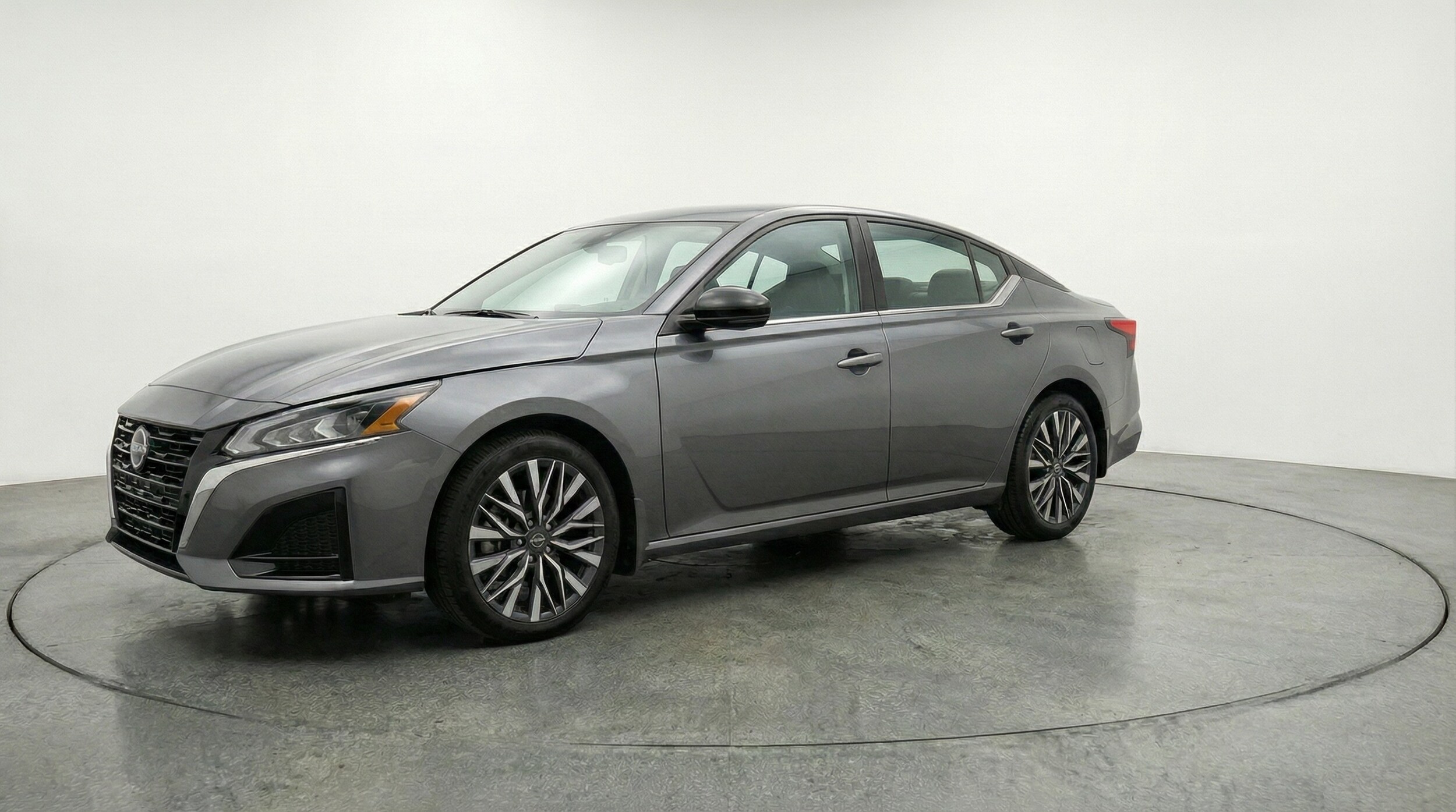 Thumbnail: 2025 Nissan Altima - 3