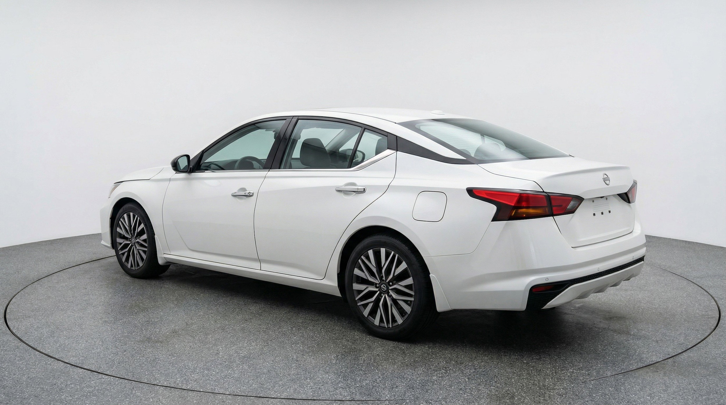 Thumbnail: 2025 Nissan Altima - 6