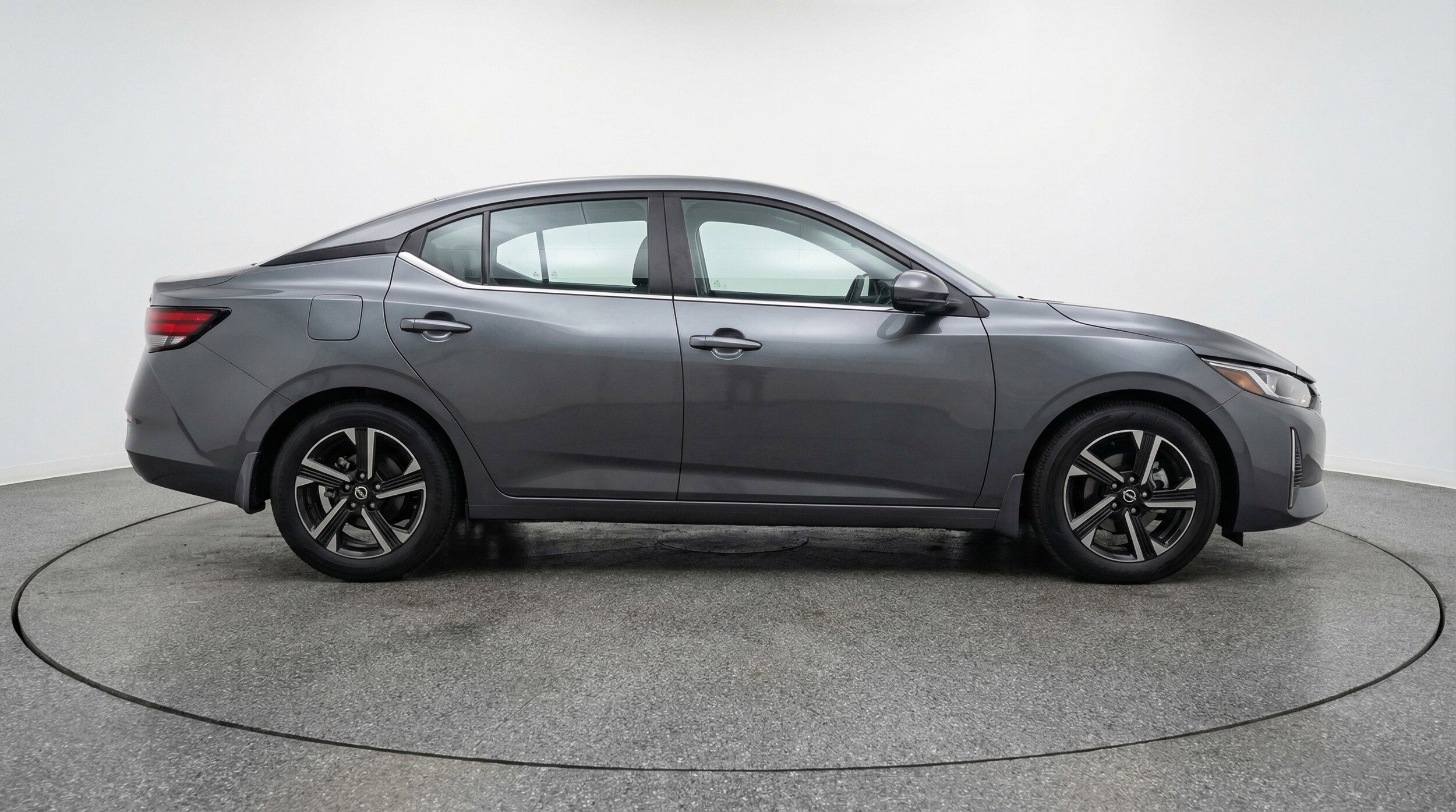 Thumbnail: 2025 Nissan Sentra - 11