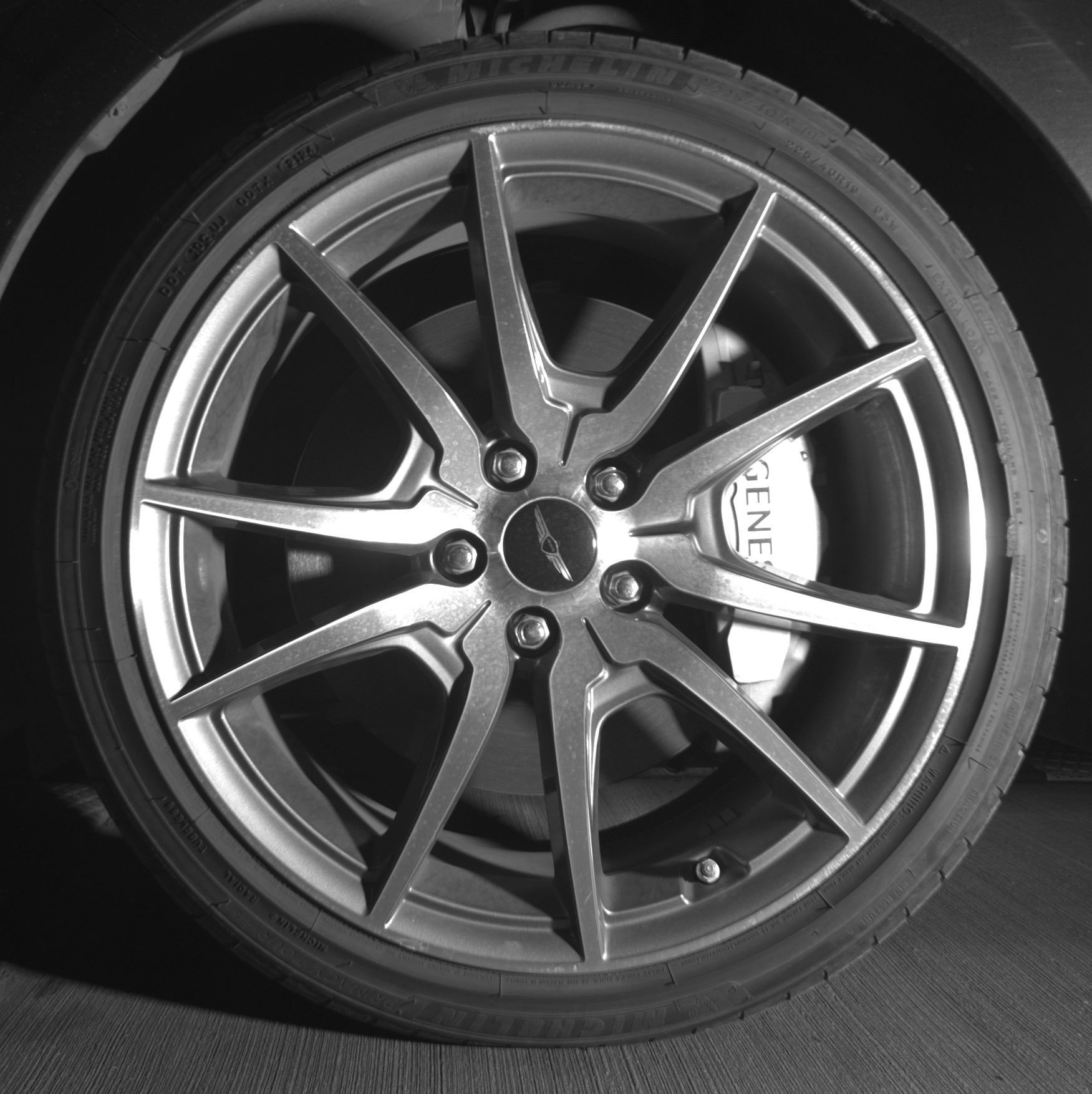 Thumbnail: 2025 Genesis G70 - 12