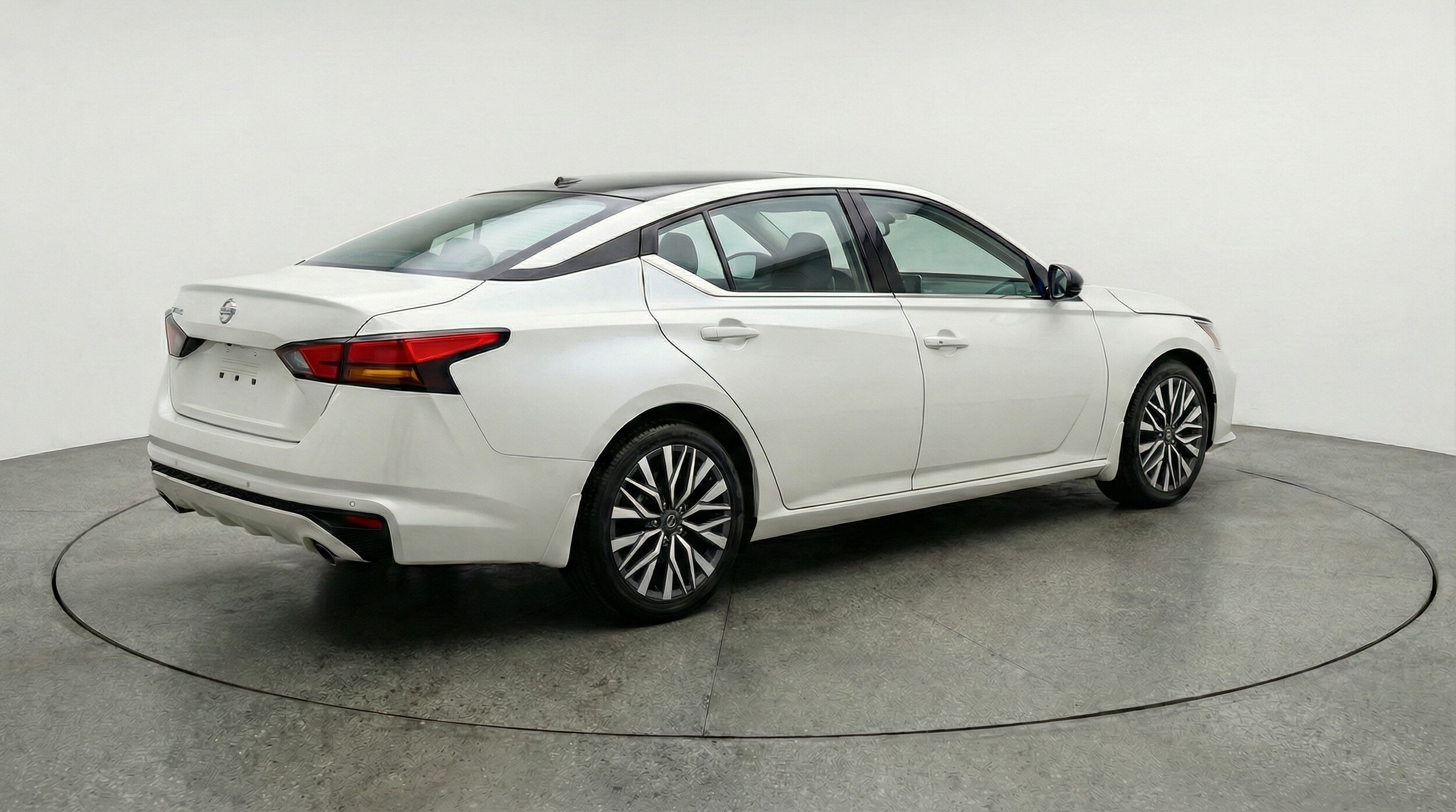 Thumbnail: 2025 Nissan Altima - 7