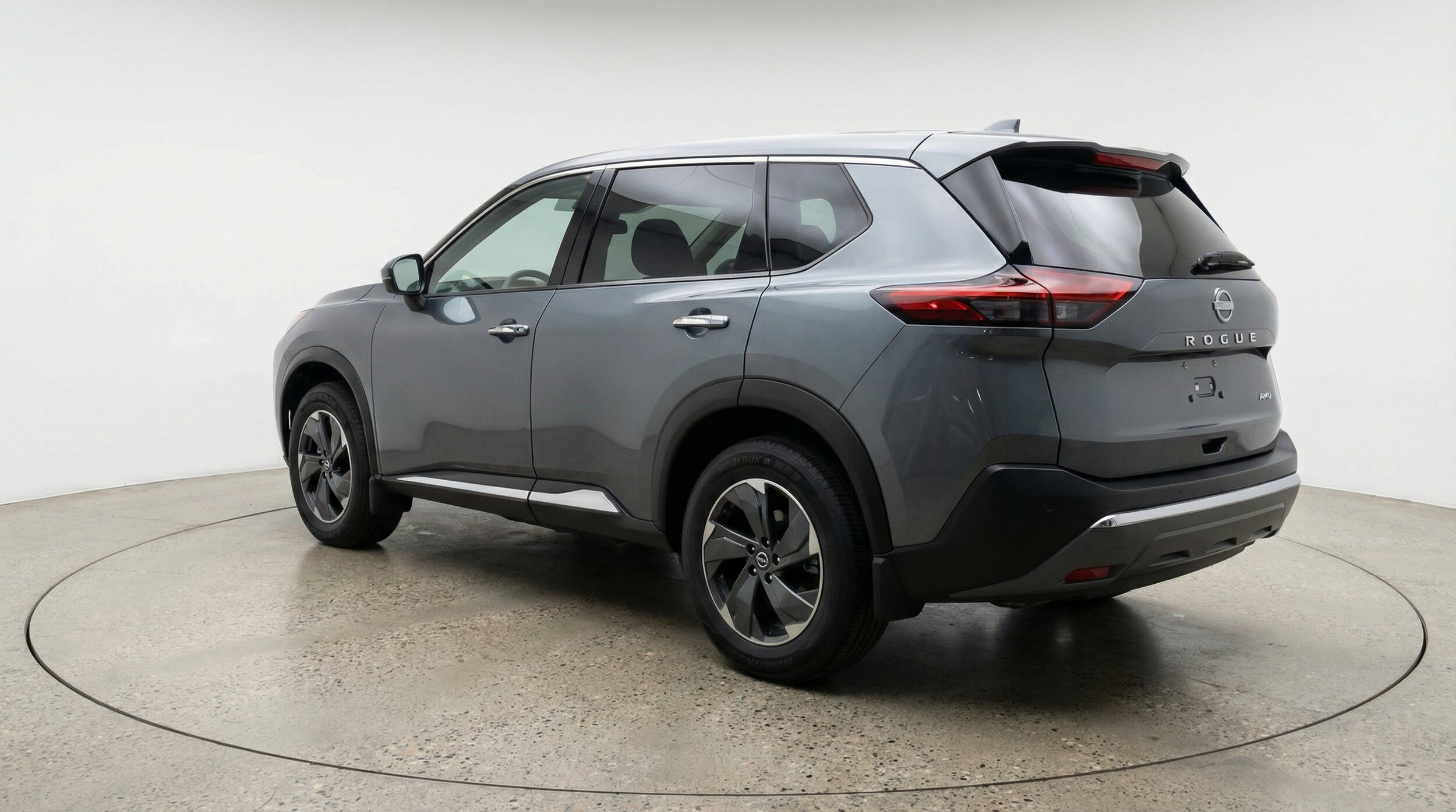 Thumbnail: 2025 Nissan Rogue - 5