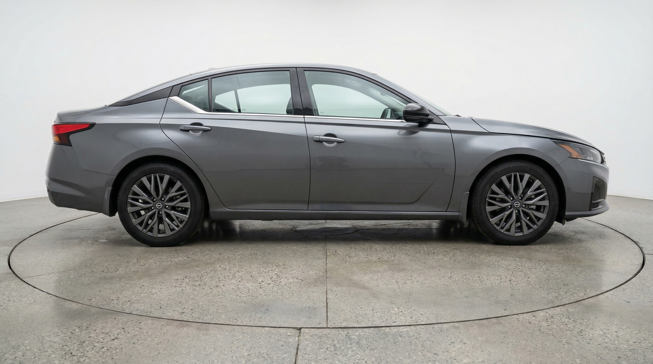 Thumbnail: 2025 Nissan Altima - 8