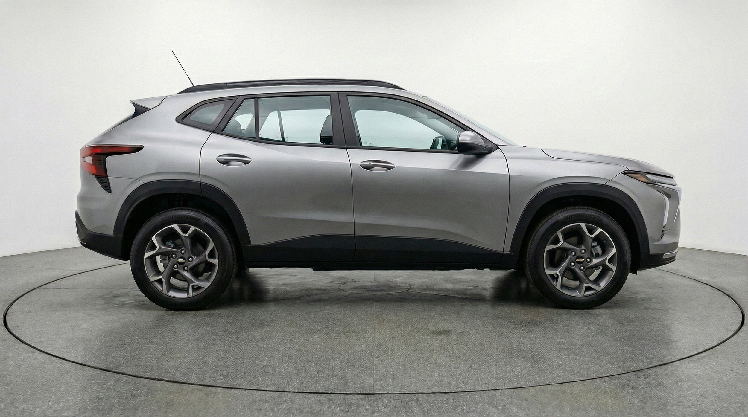 Thumbnail: 2025 Chevrolet Trax - 11