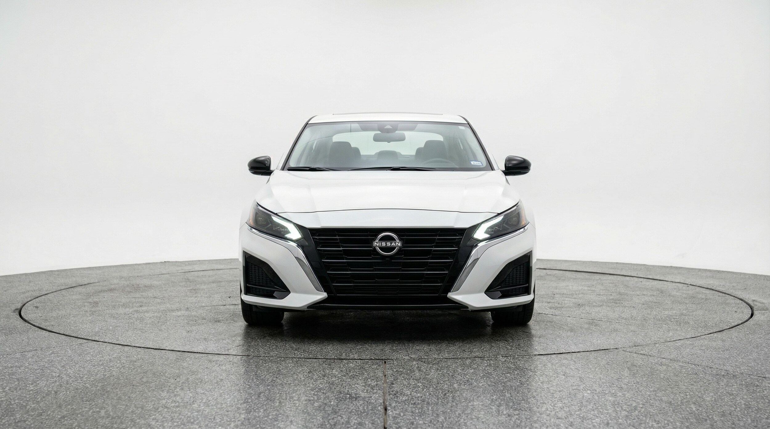 Thumbnail: 2025 Nissan Altima - 2