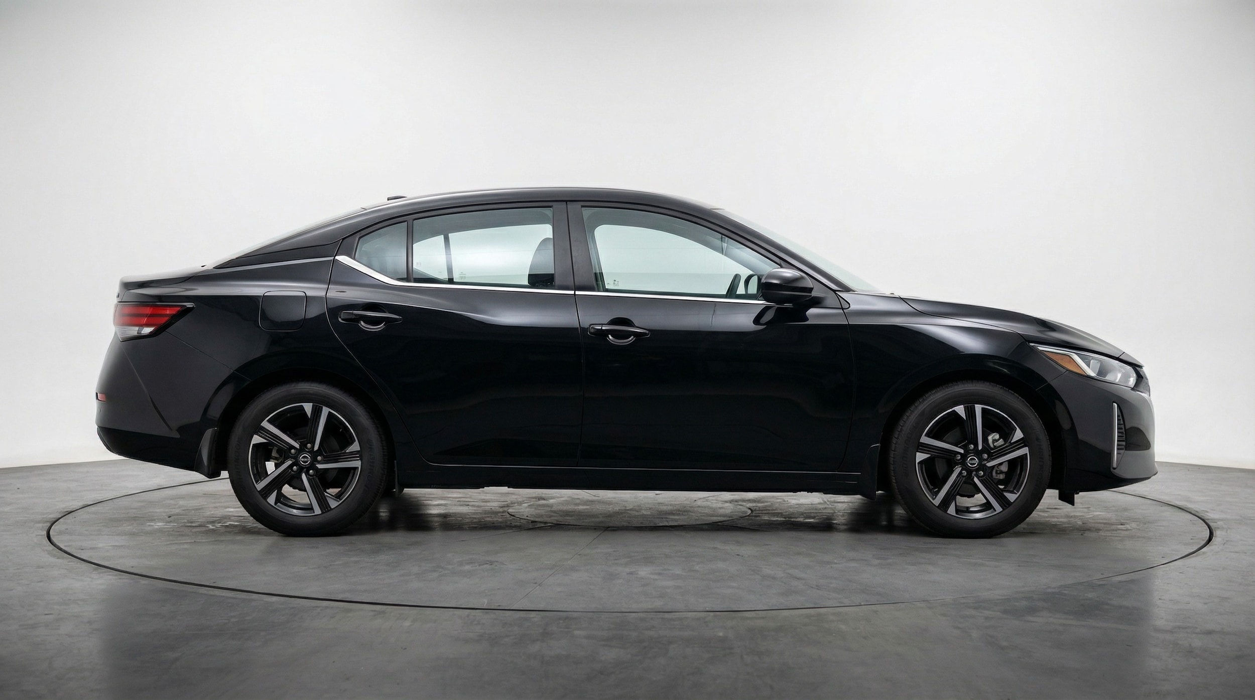 Thumbnail: 2025 Nissan Sentra - 8