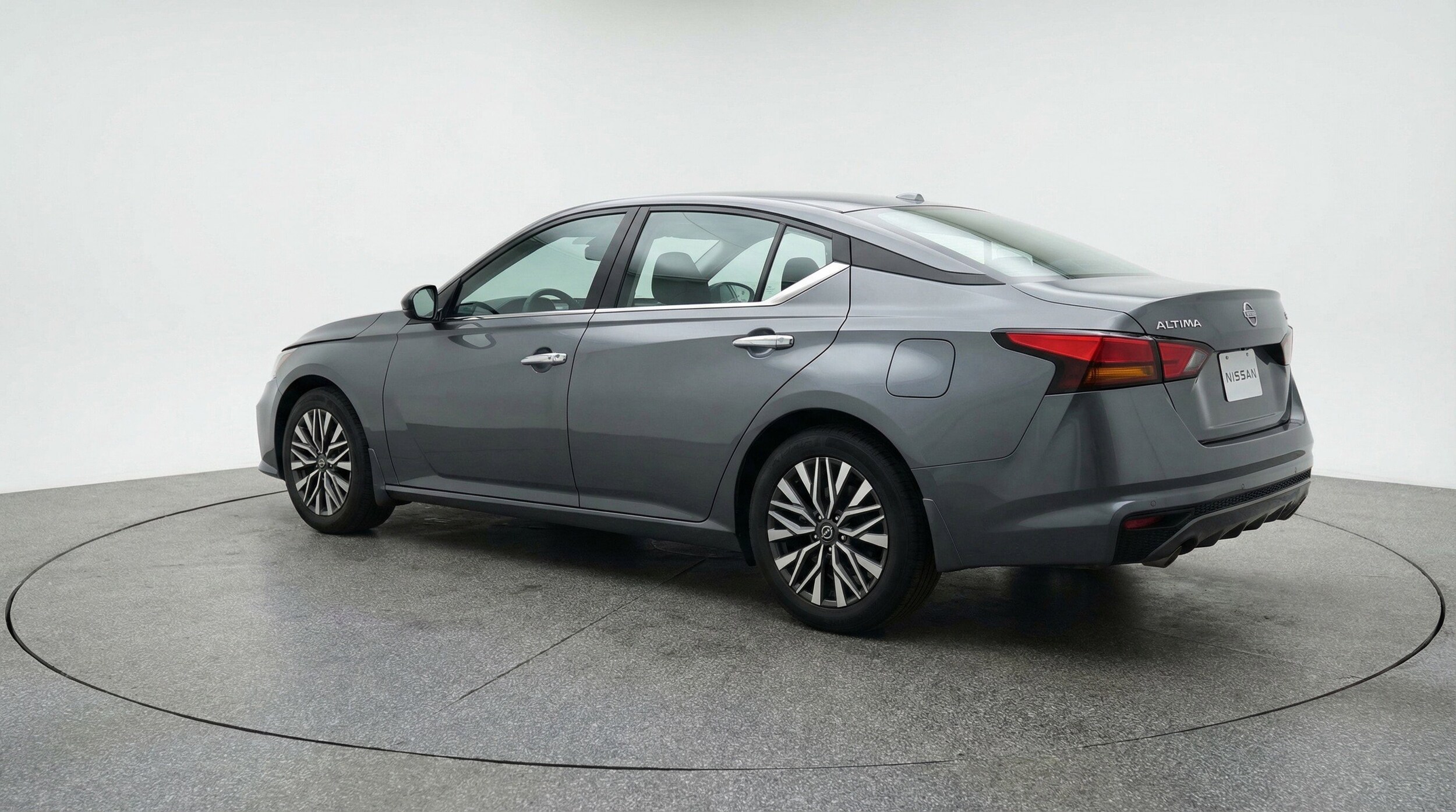 Thumbnail: 2025 Nissan Altima - 6