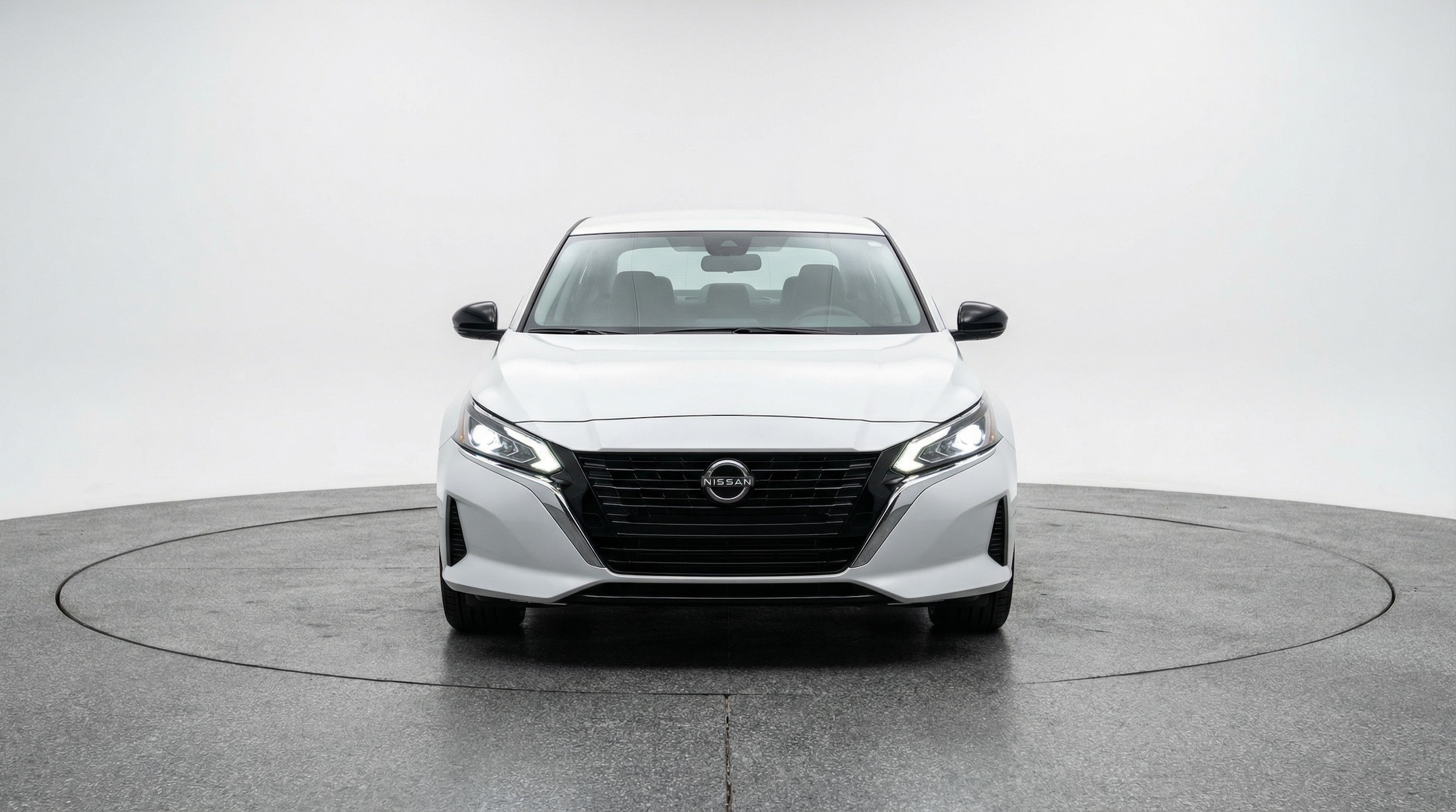 Thumbnail: 2025 Nissan Altima - 2