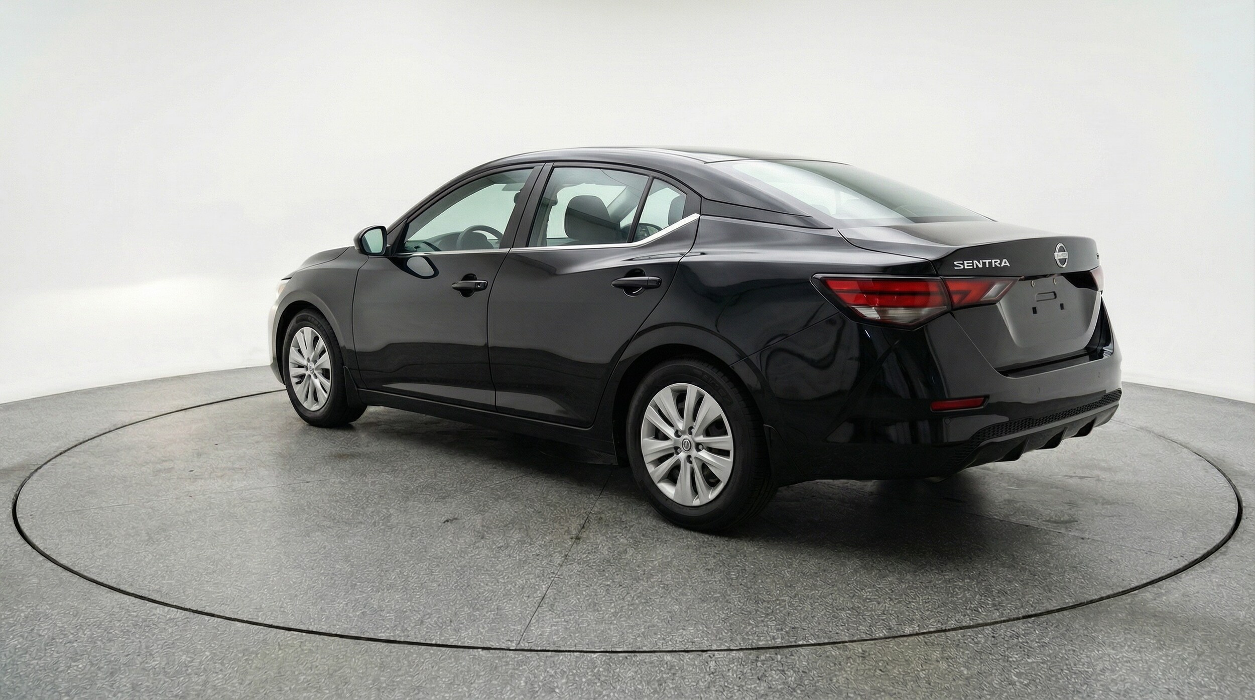 Thumbnail: 2025 Nissan Sentra - 5