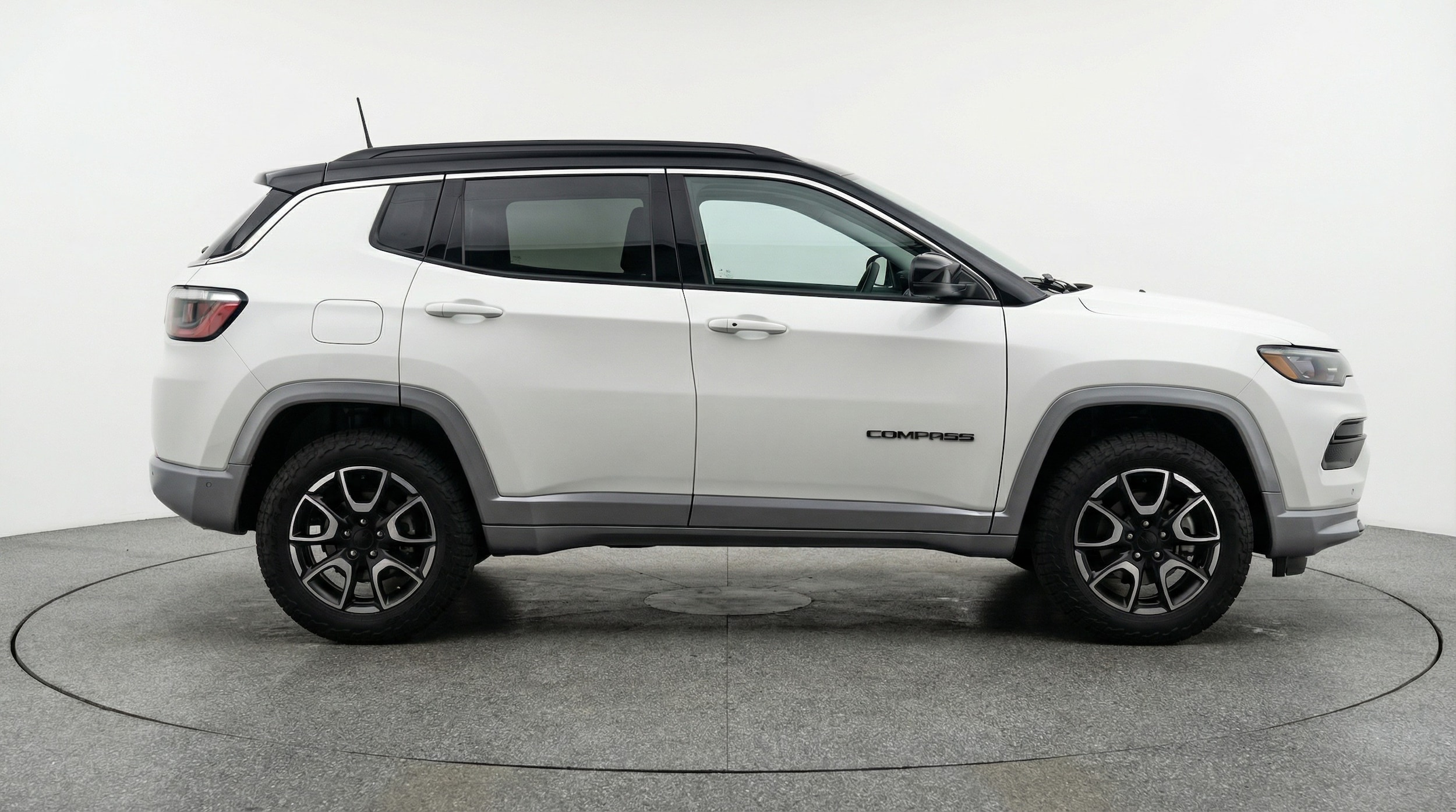 Thumbnail: 2025 Jeep Compass - 8