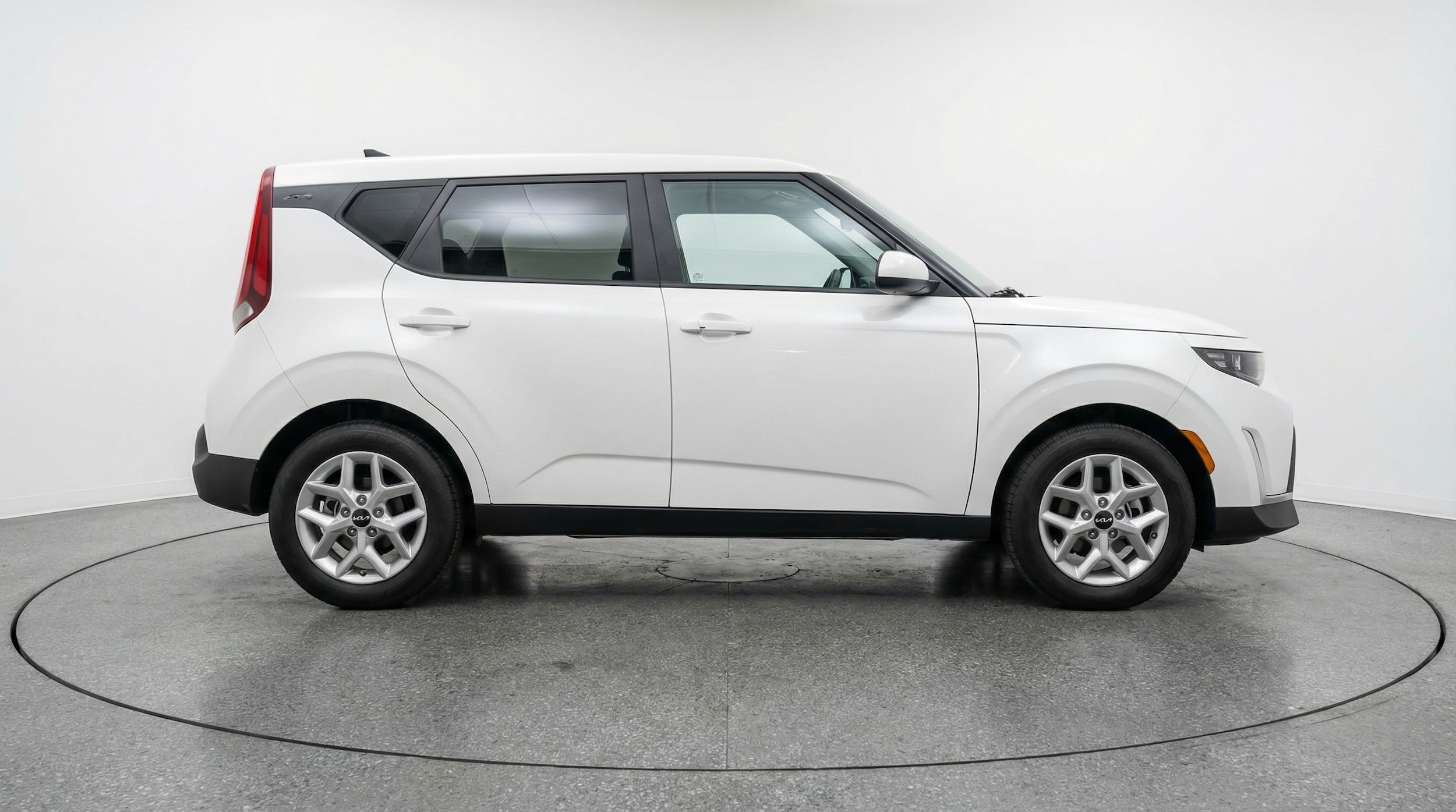 Thumbnail: 2025 Kia Soul - 8