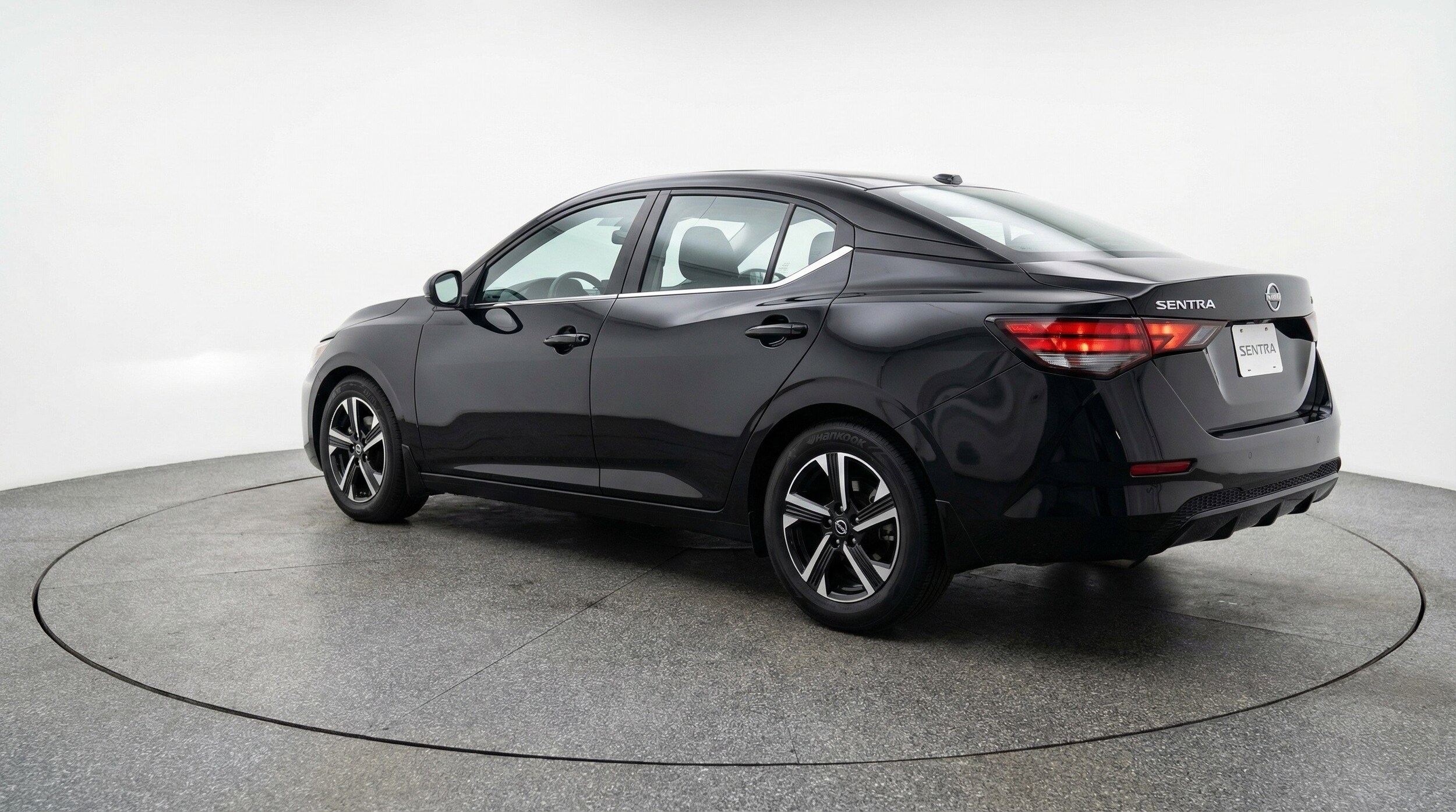 Thumbnail: 2025 Nissan Sentra - 6