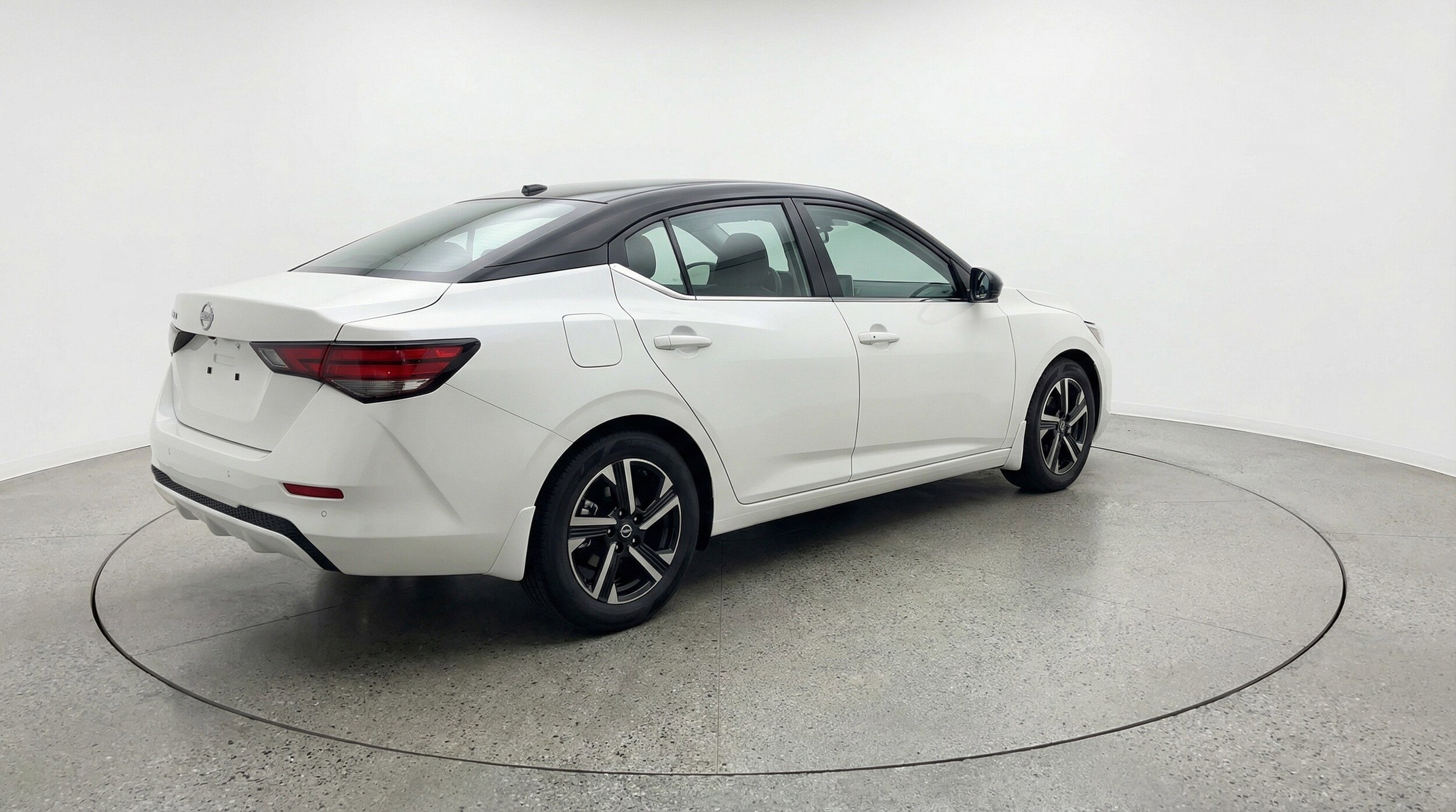 Thumbnail: 2025 Nissan Sentra - 9