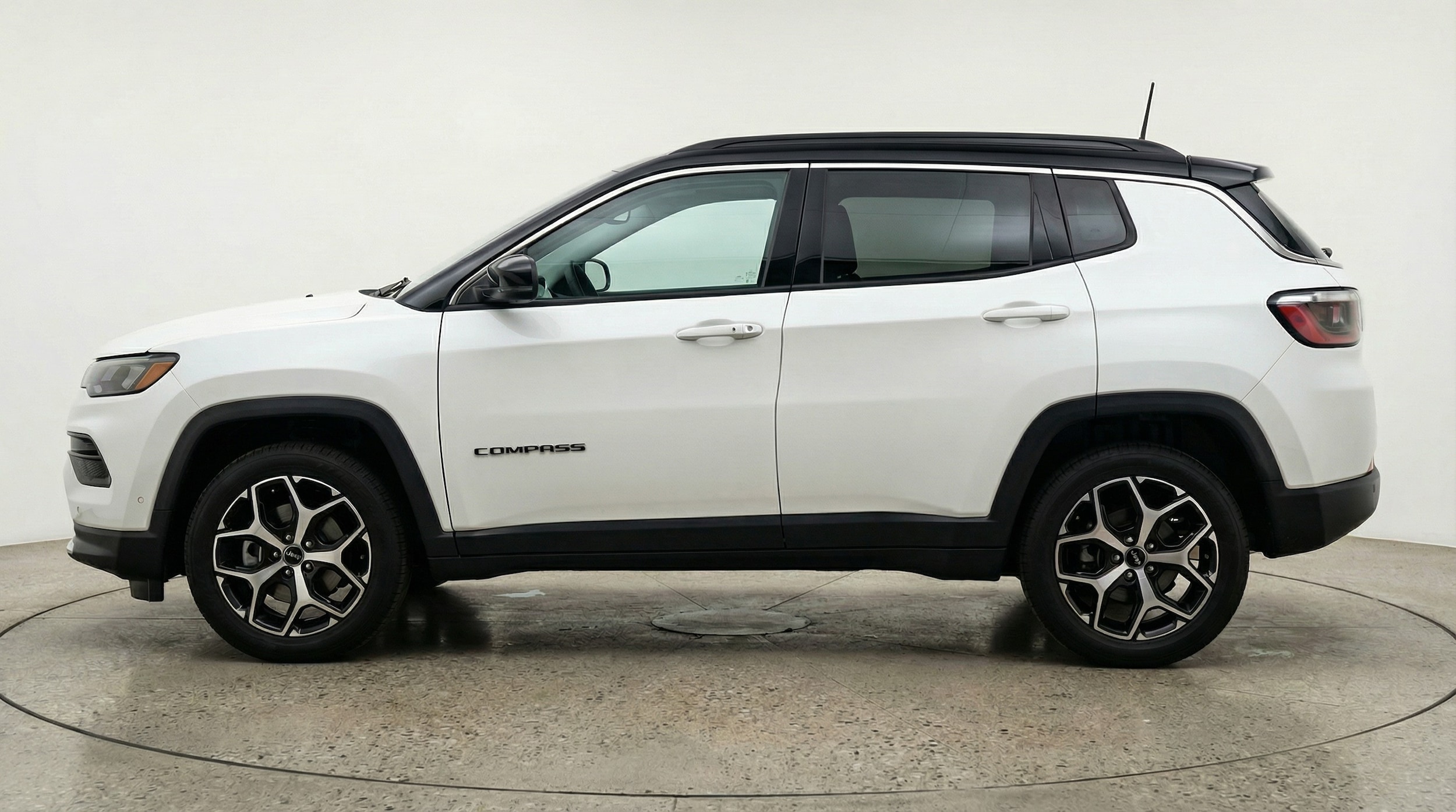 Thumbnail: 2025 Jeep Compass - 4