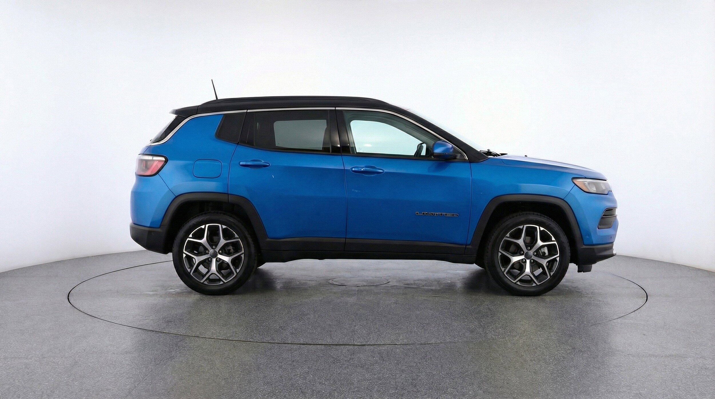 Thumbnail: 2025 Jeep Compass - 11
