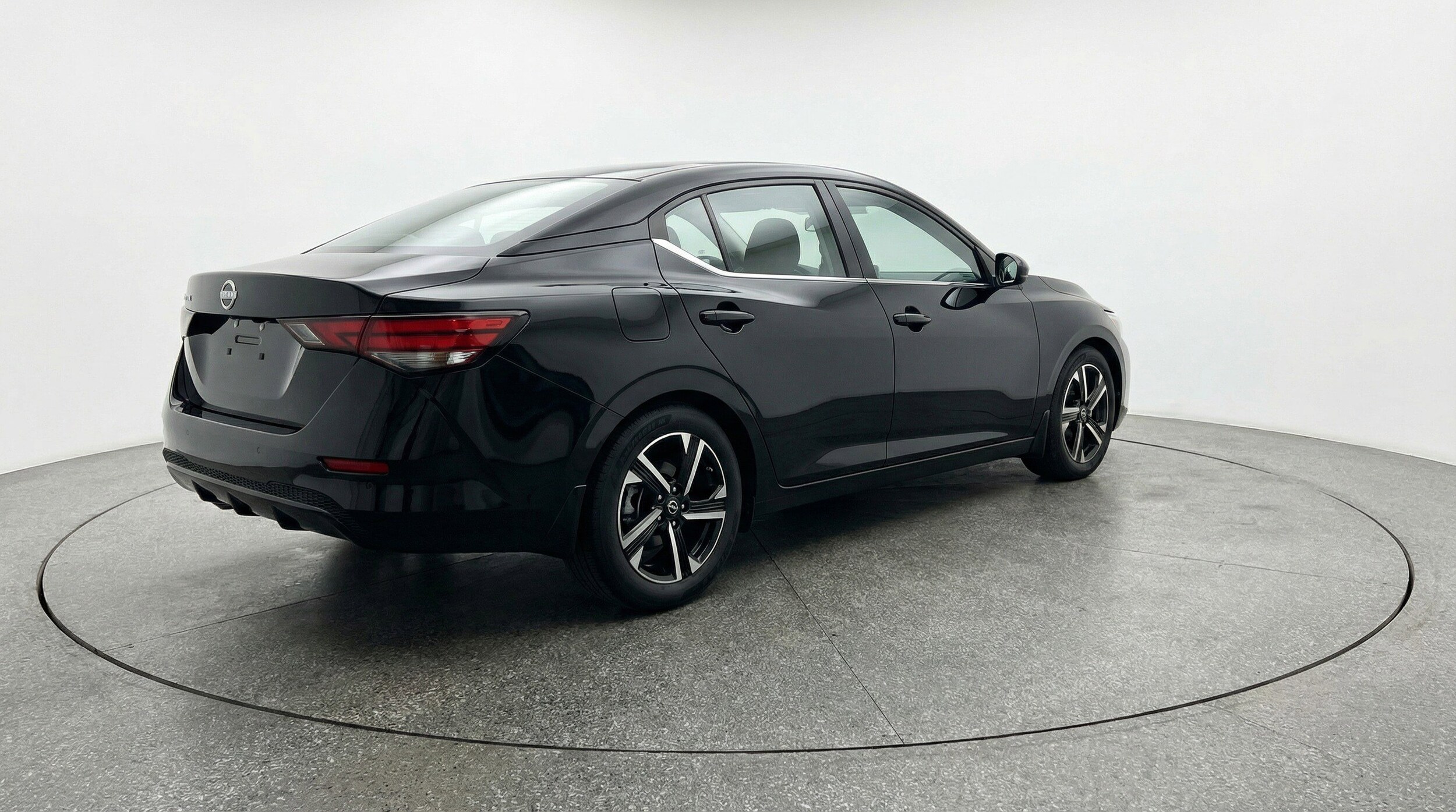 Thumbnail: 2025 Nissan Sentra - 9