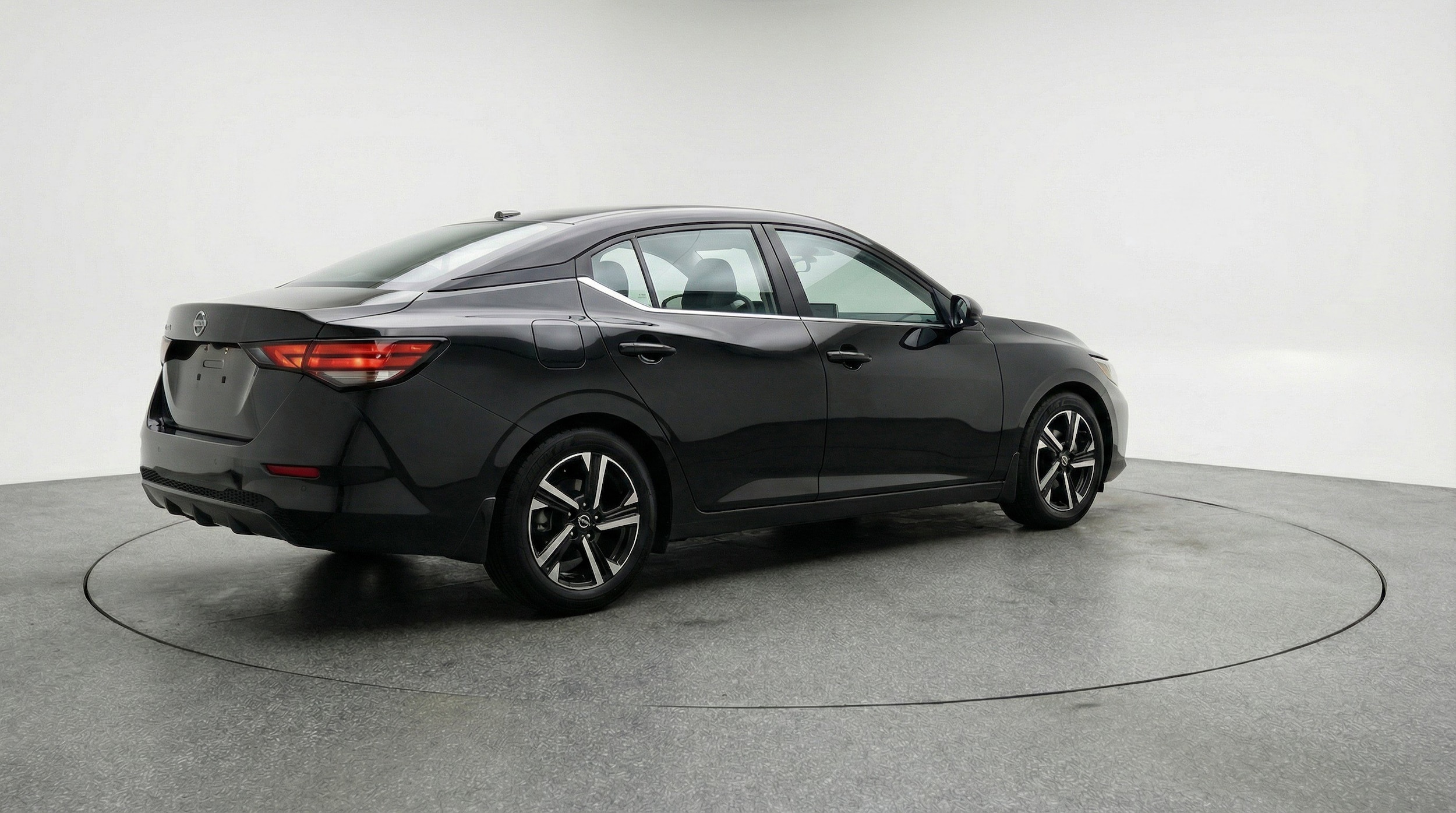 Thumbnail: 2025 Nissan Sentra - 9