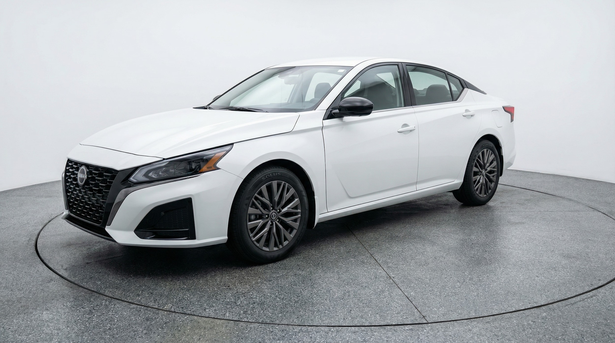 Thumbnail: 2025 Nissan Altima - 3