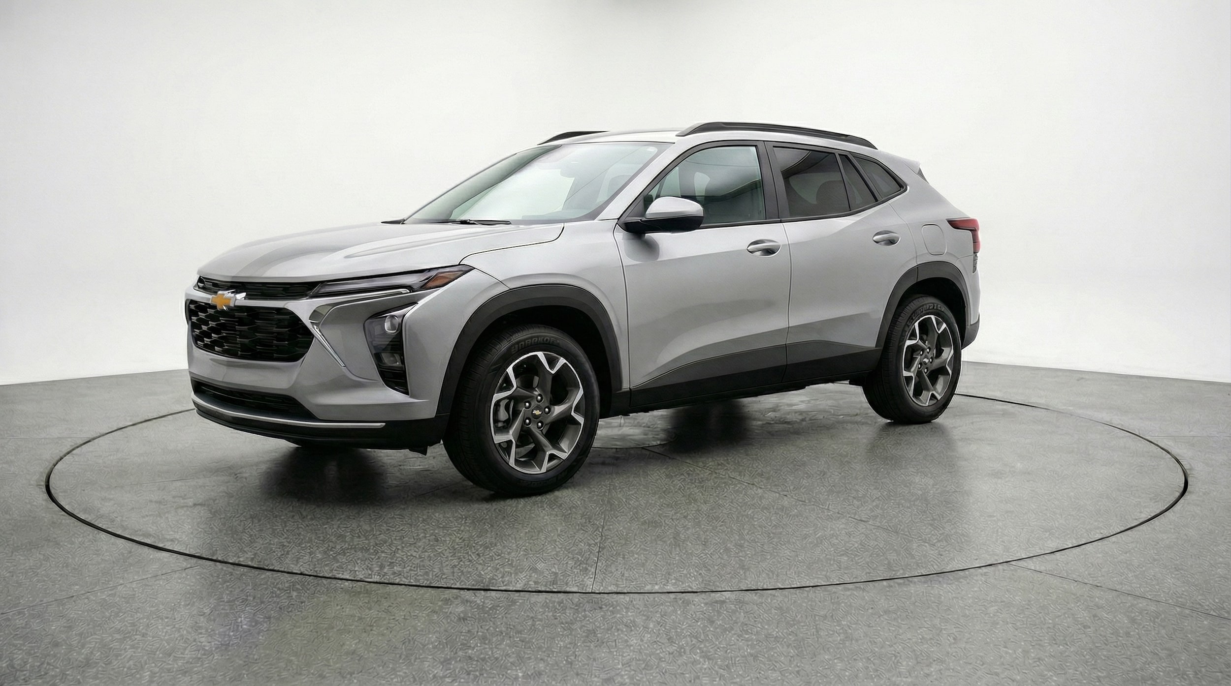 Thumbnail: 2025 Chevrolet Trax - 3