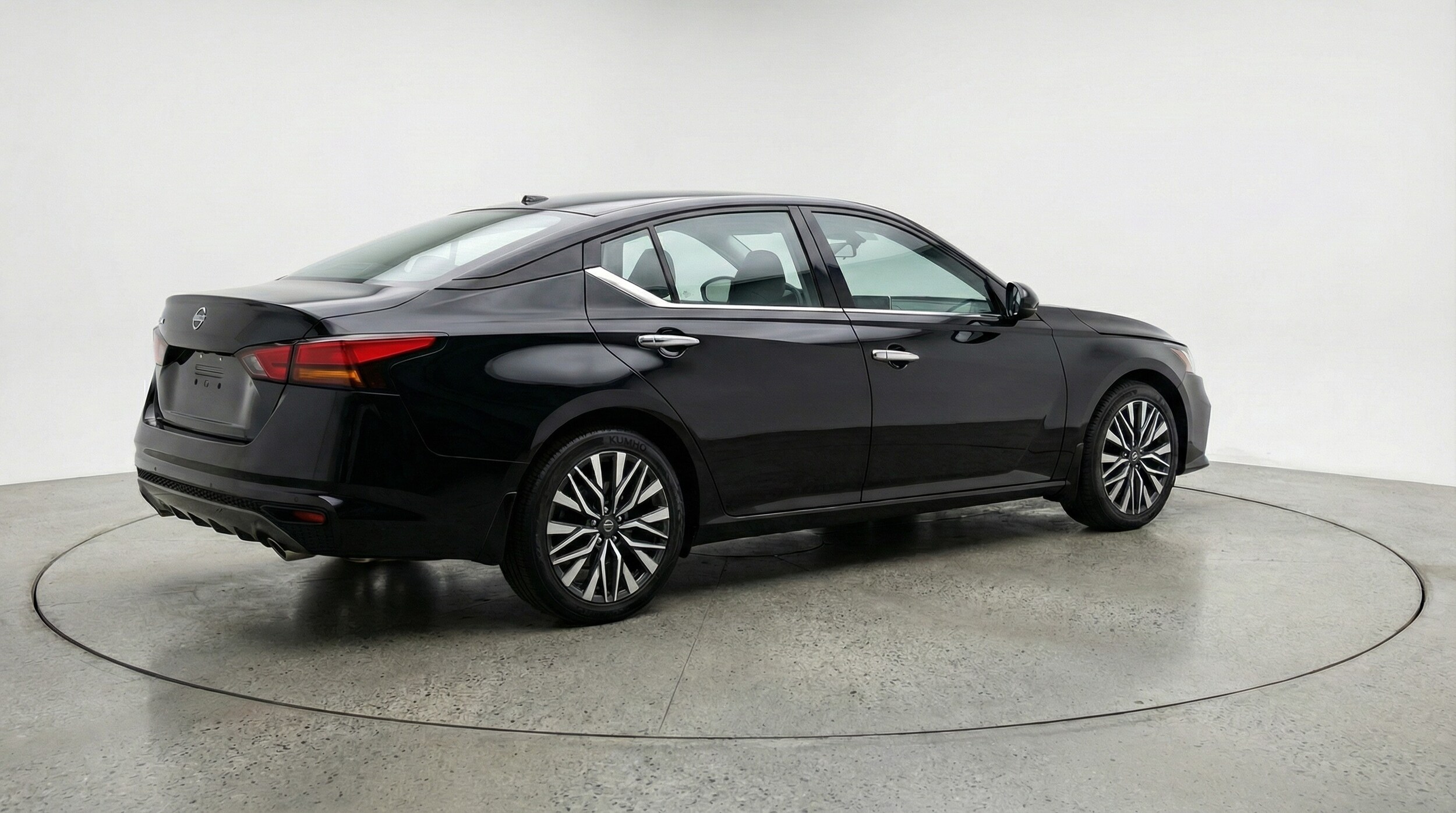 Thumbnail: 2025 Nissan Altima - 7