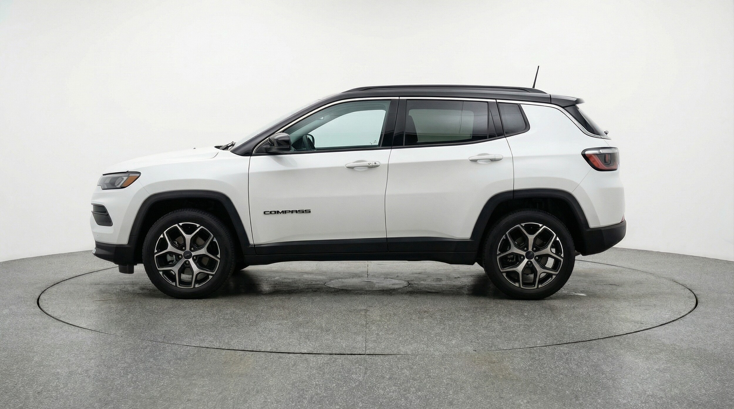 Thumbnail: 2025 Jeep Compass - 4