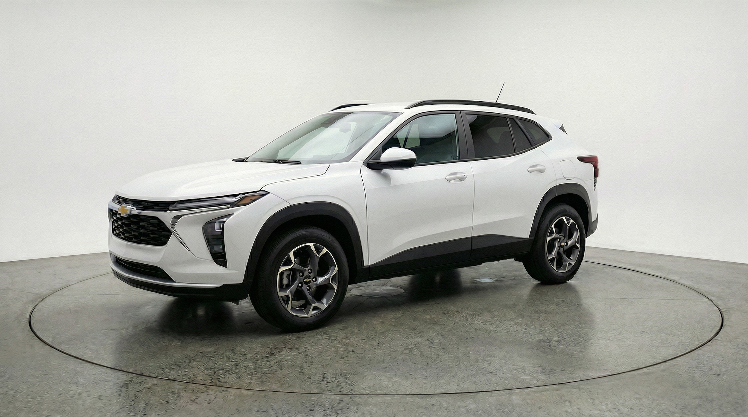 Thumbnail: 2025 Chevrolet Trax - 3