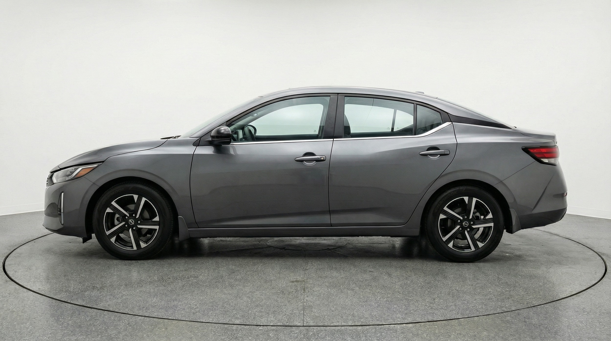 Thumbnail: 2025 Nissan Sentra - 4